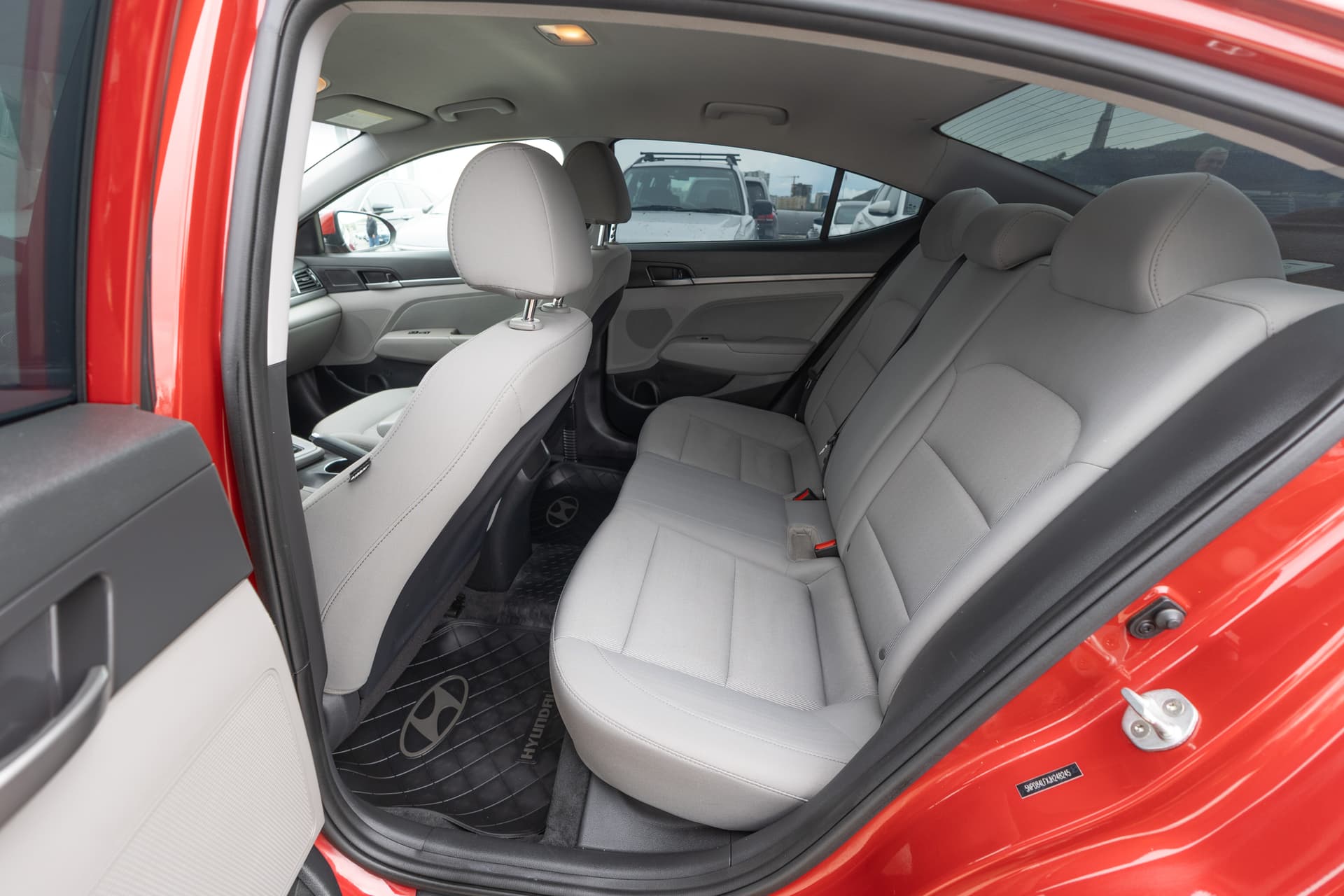 HYUNDAI Elantra 2018 - 7