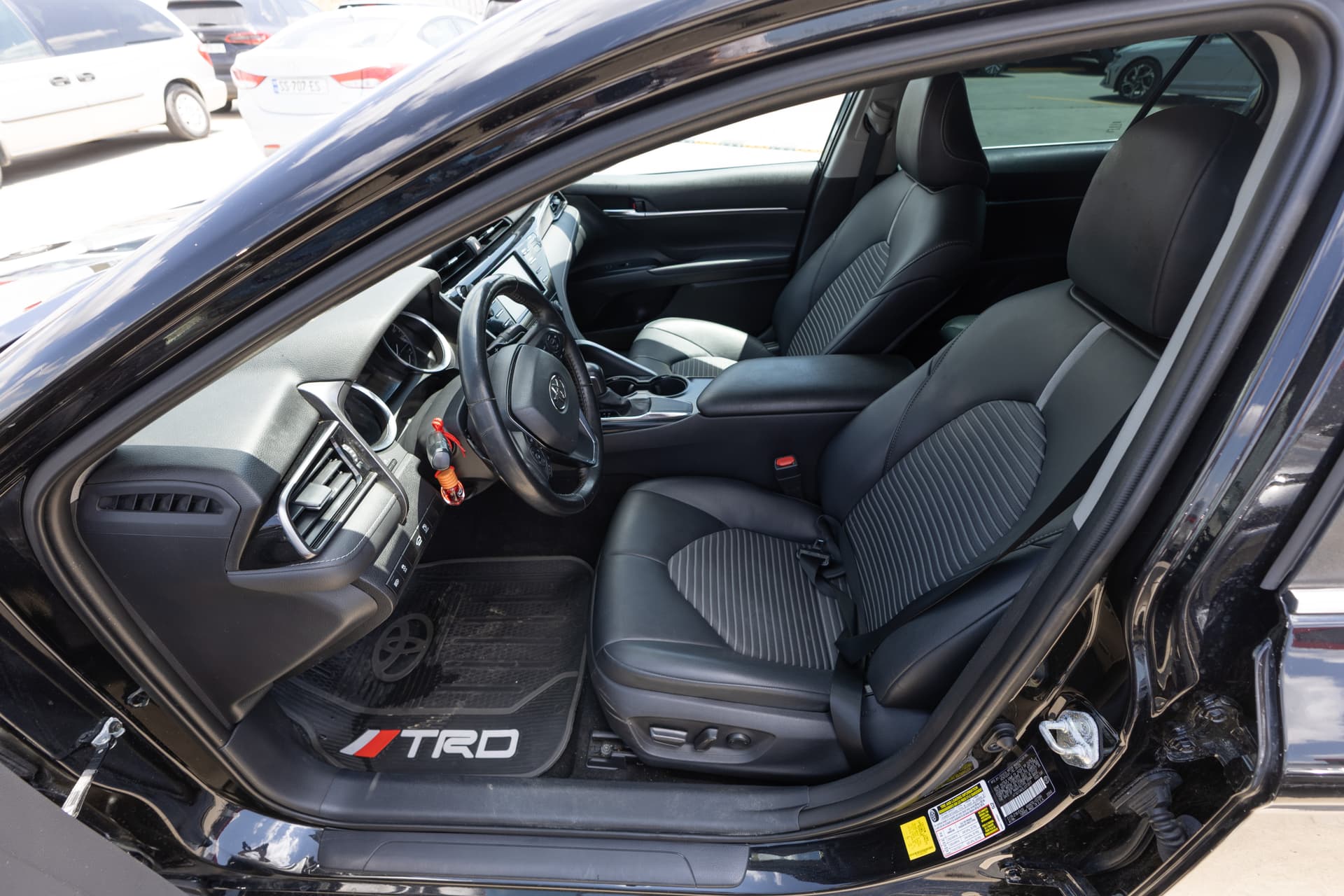 TOYOTA Camry 2020 - 9