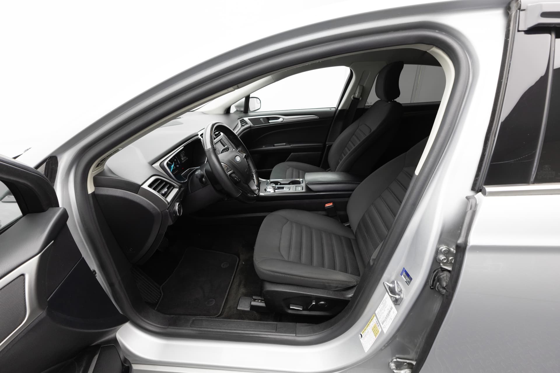 FORD Fusion 2018 - 10