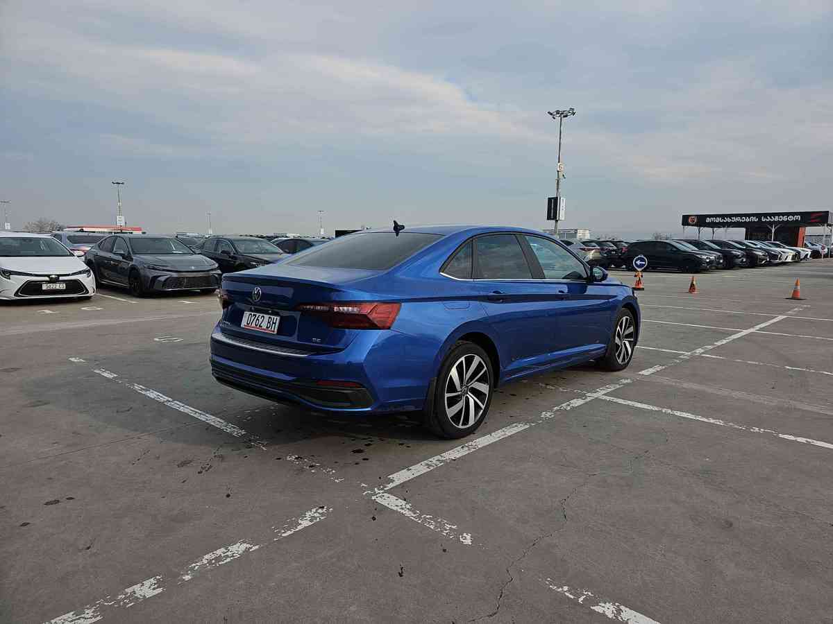 VOLKSWAGEN Jetta 2022 - 4