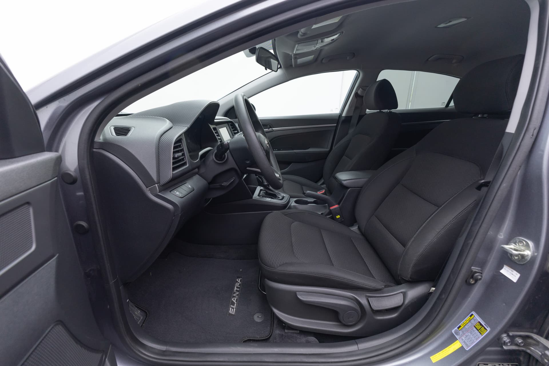 HYUNDAI Elantra 2019 - 9