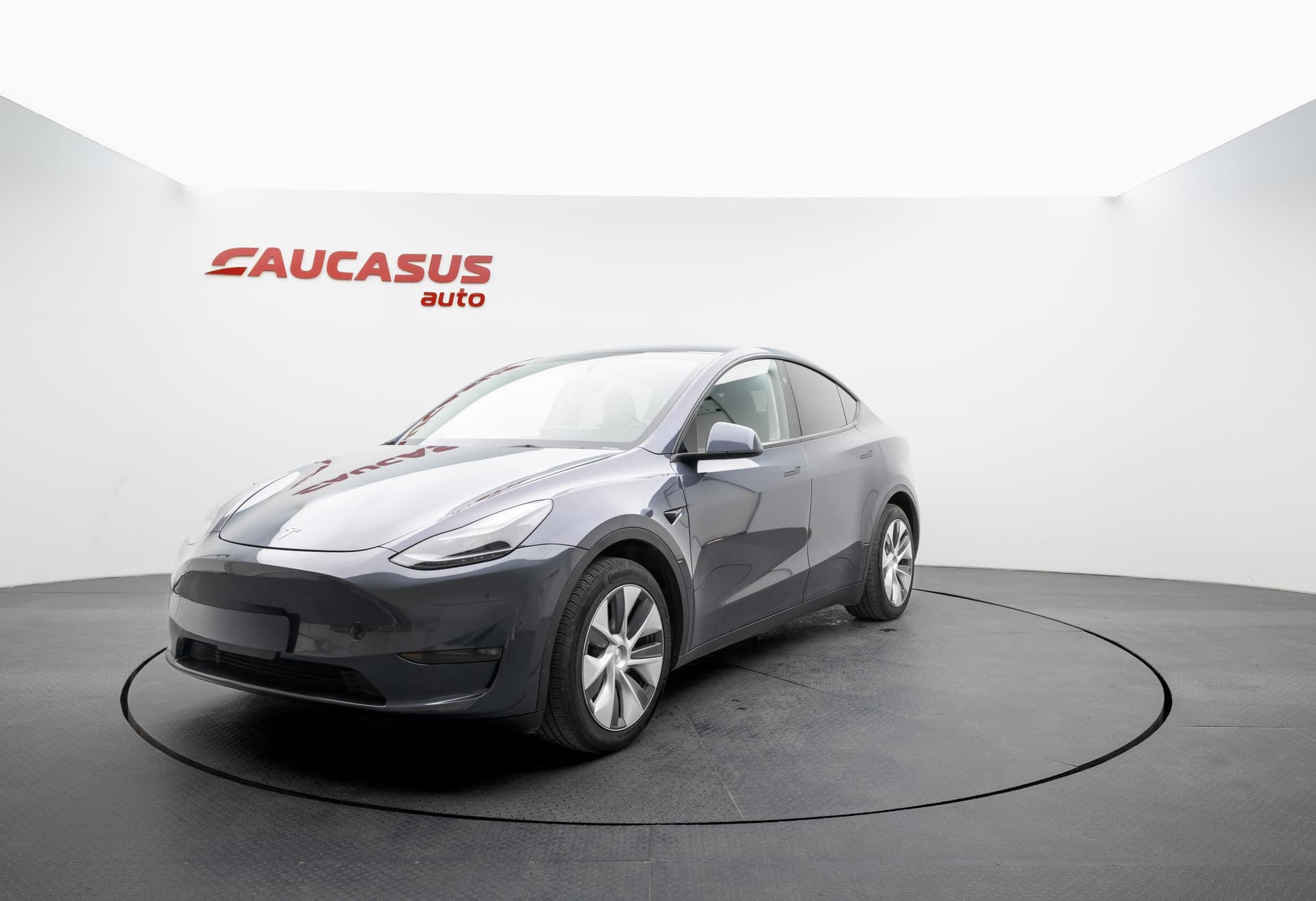 TESLA Model Y 2023 - 1