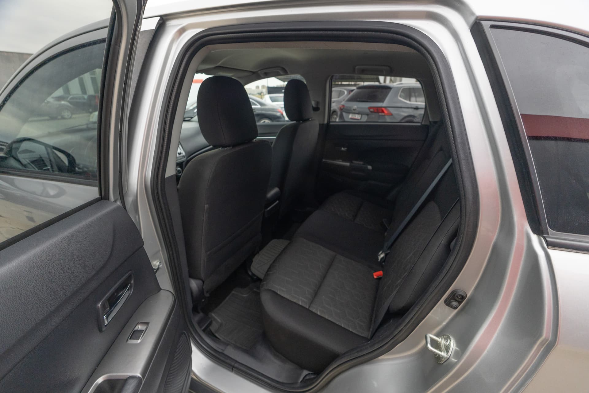 MITSUBISHI Outlander Sport 2021 - 8