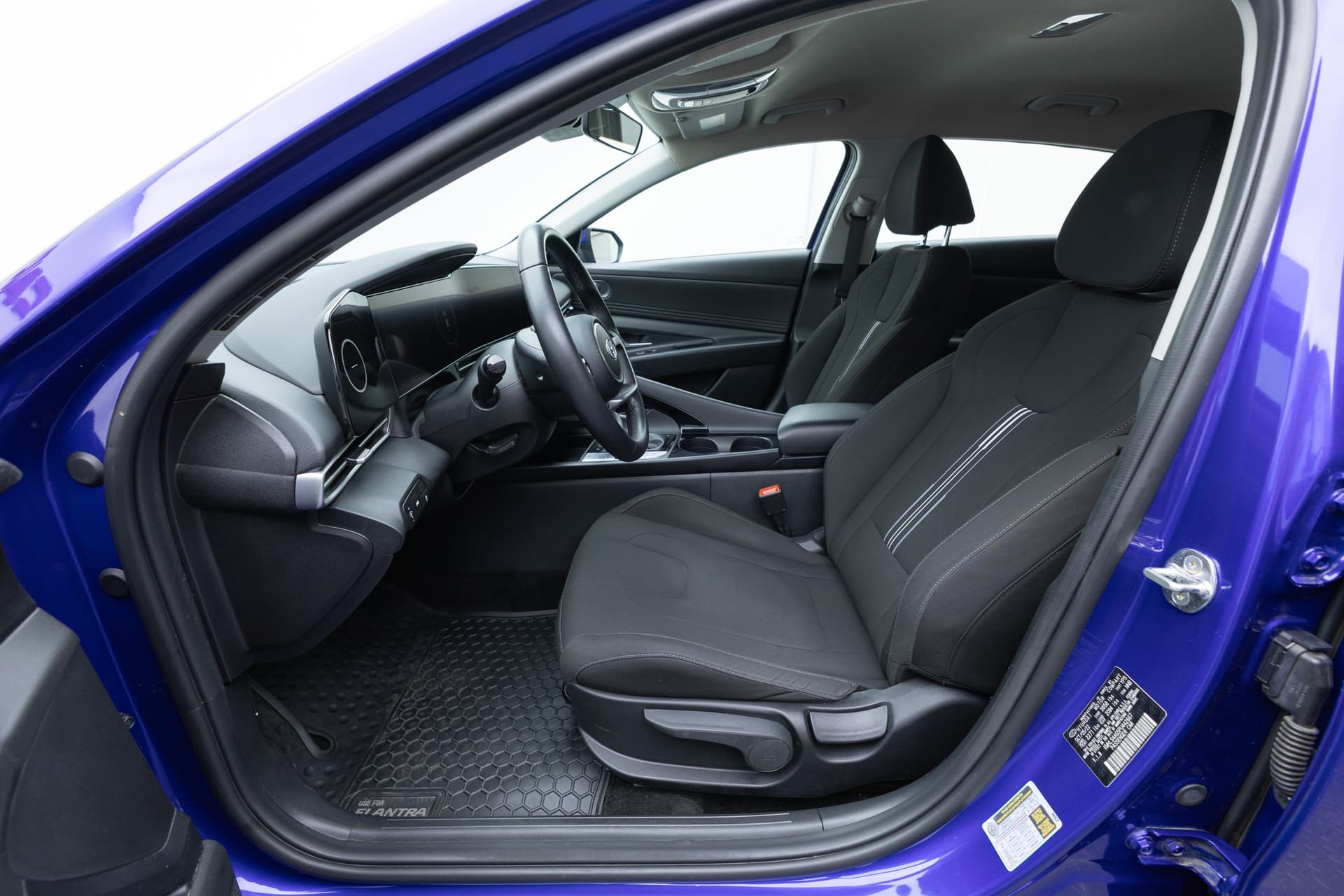 HYUNDAI Elantra 2023 - 10