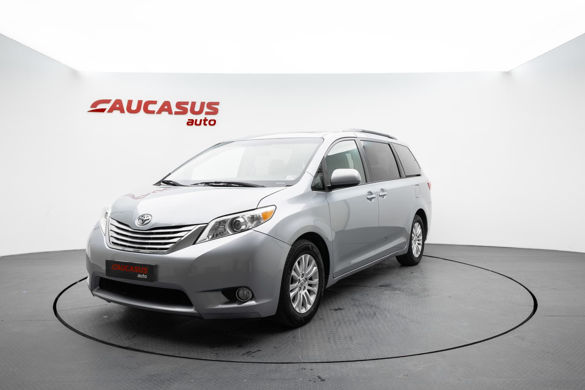 TOYOTA Sienna 2017 - 1