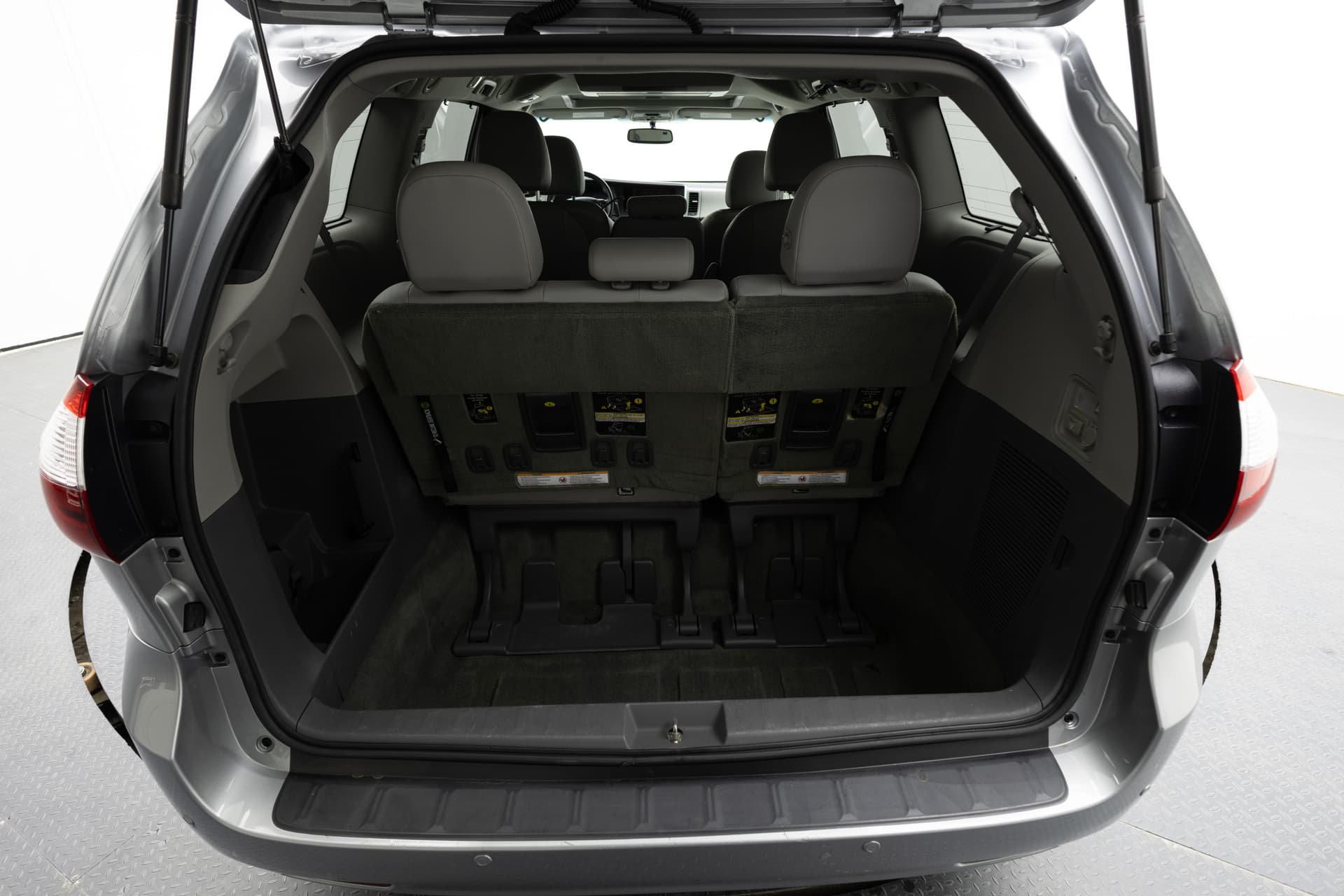 TOYOTA Sienna 2017 - 7