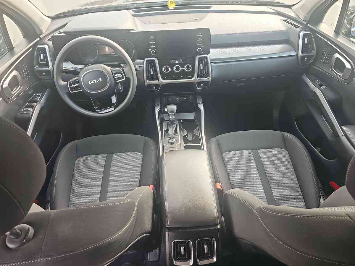 KIA Sorento 2022 - 8