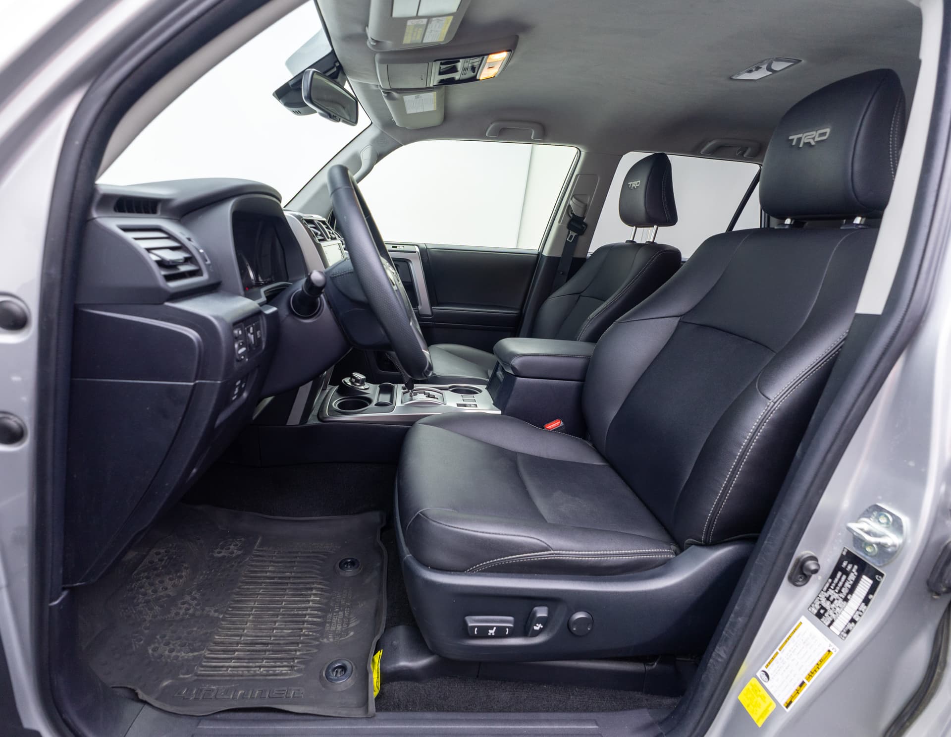 TOYOTA 4-Runner 2022 - 10