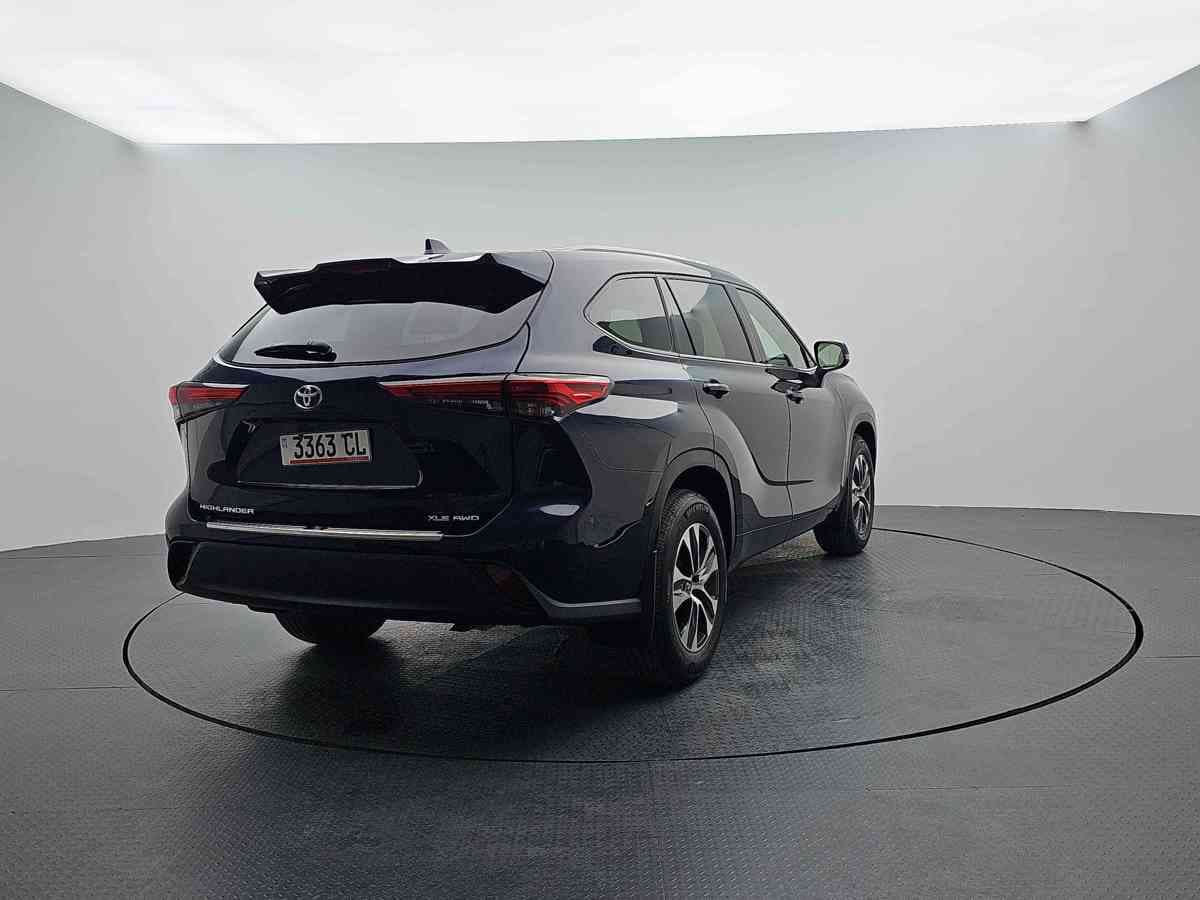TOYOTA Highlander 2022 - 6