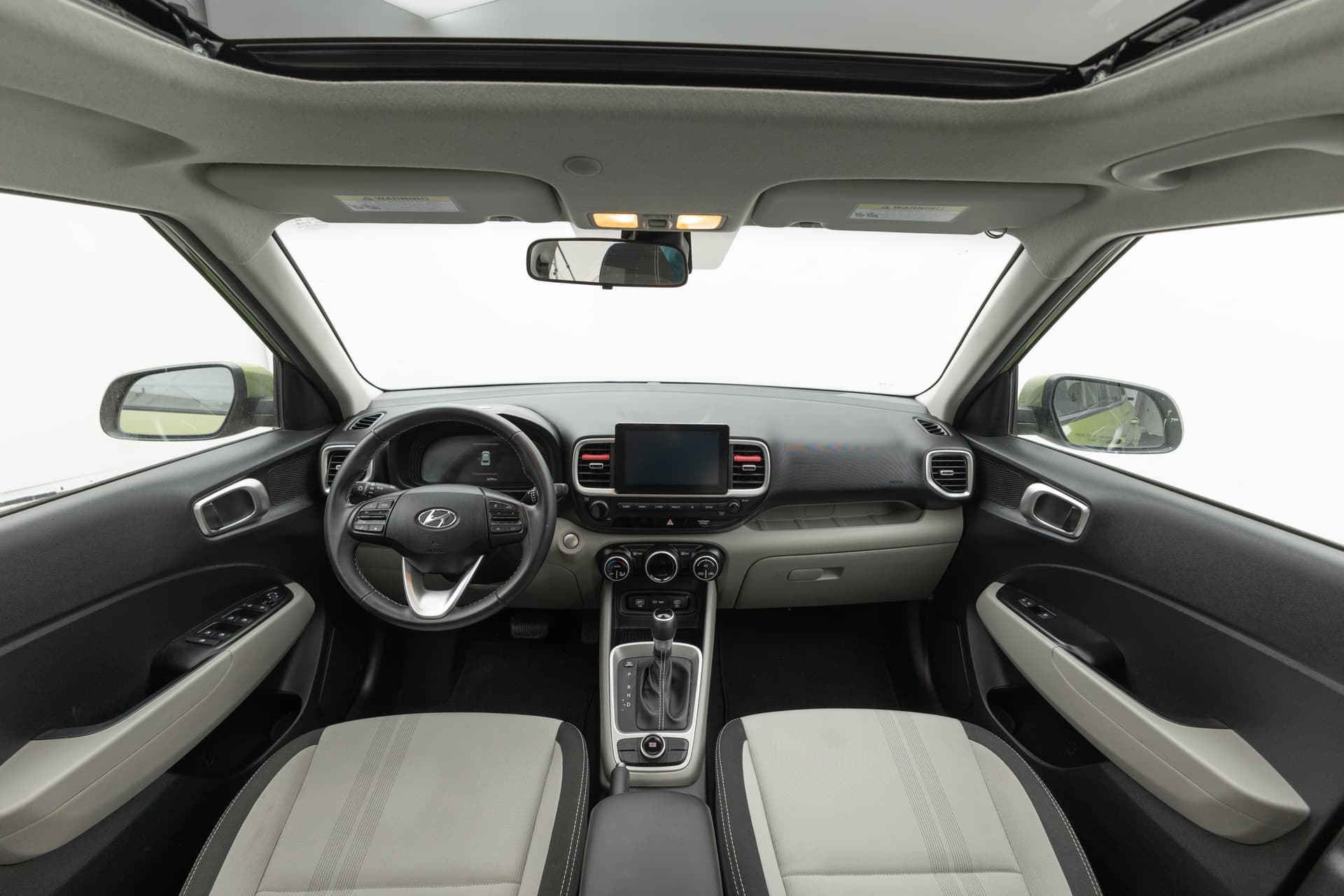 HYUNDAI Venue 2024 - 9