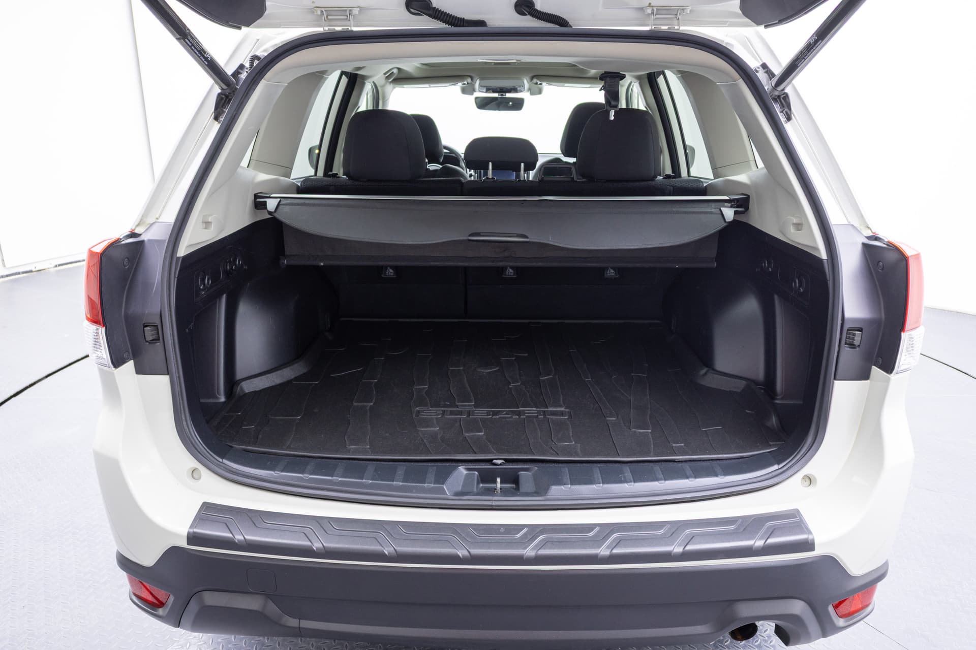 SUBARU Forester 2019 - 10