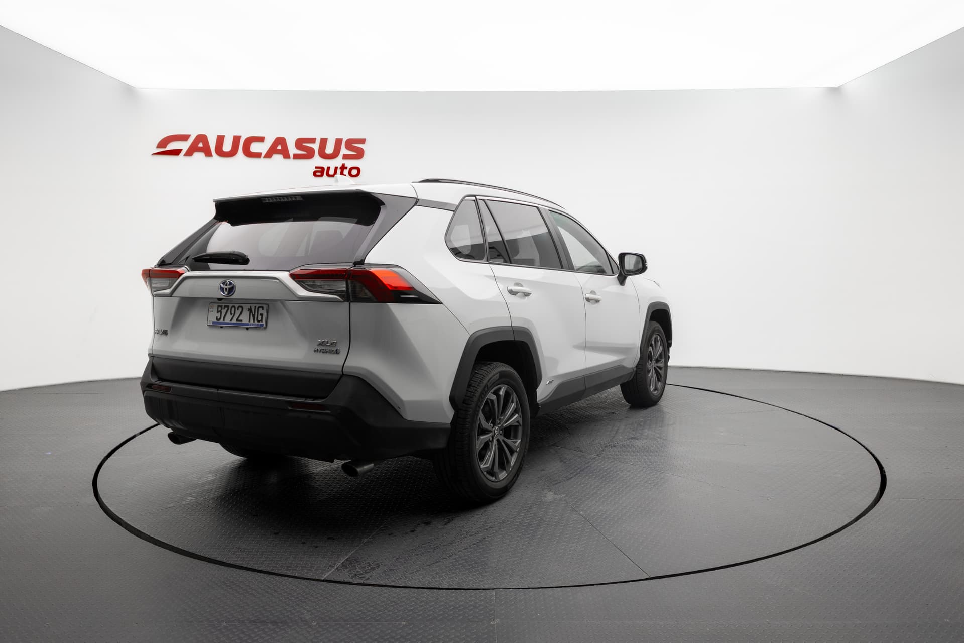 TOYOTA RAV4 2022 - 4