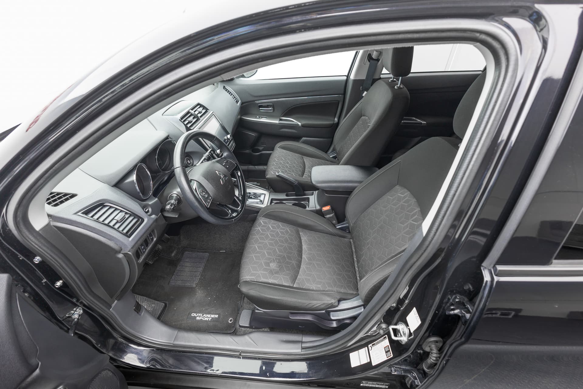 MITSUBISHI Outlander Sport 2021 - 10