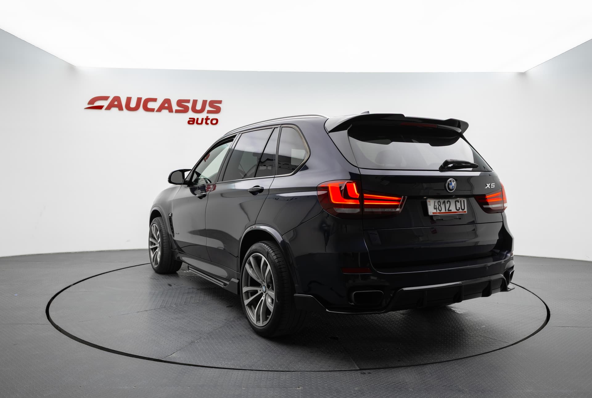 BMW X5 2015 - 6