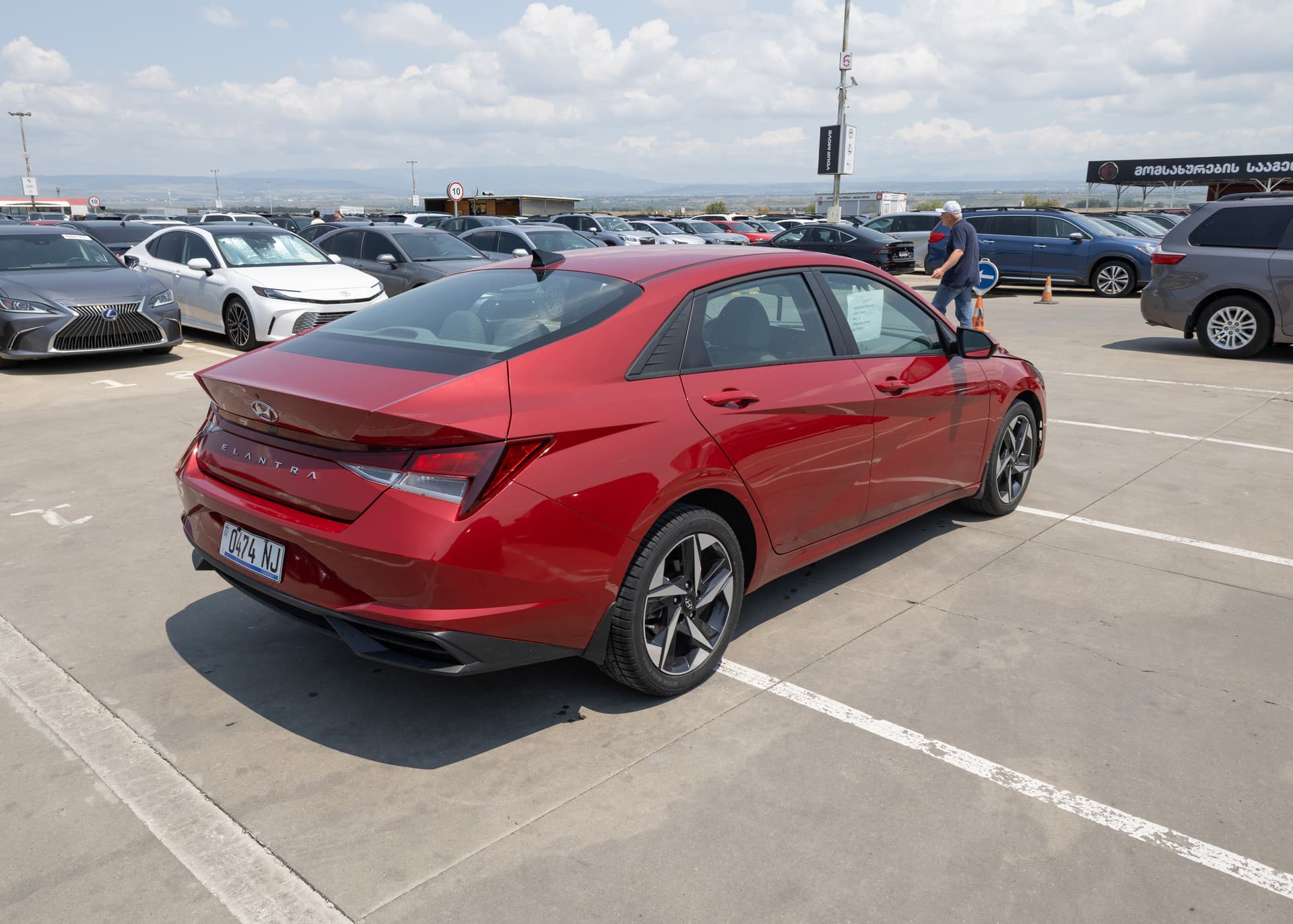 HYUNDAI Elantra 2023 - 4