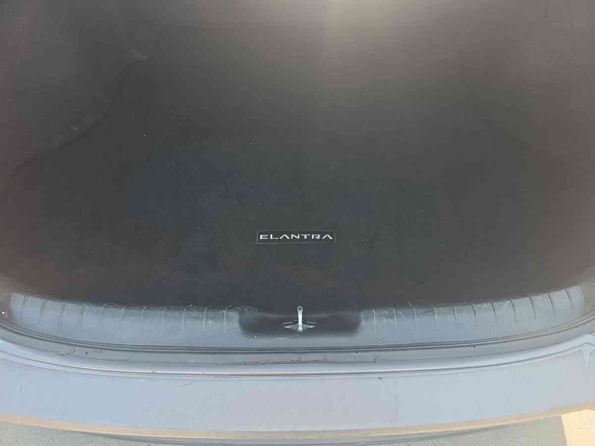 HYUNDAI Elantra 2023 - 7