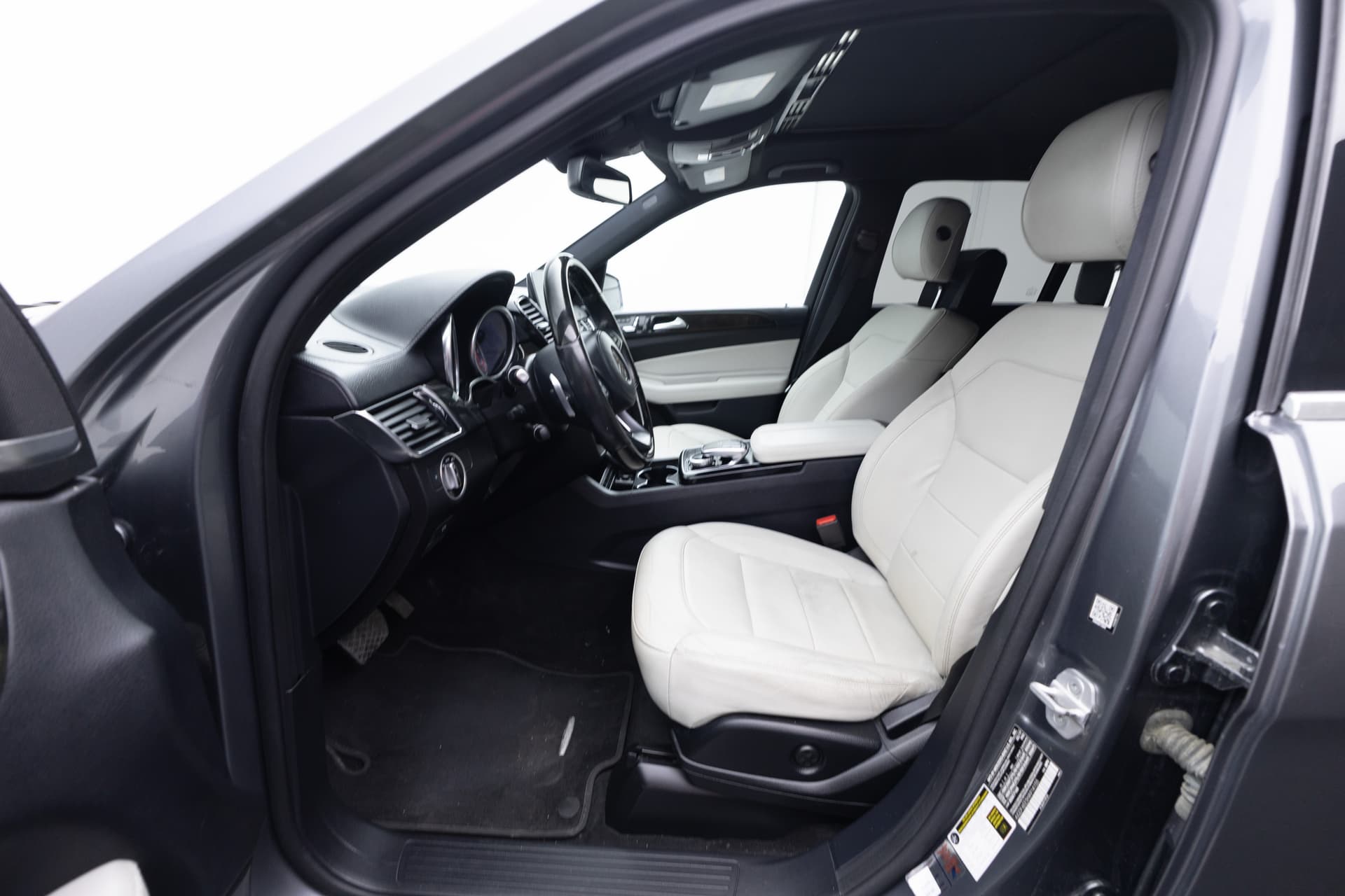 MERCEDES-BENZ GLS-Class 2017 - 10