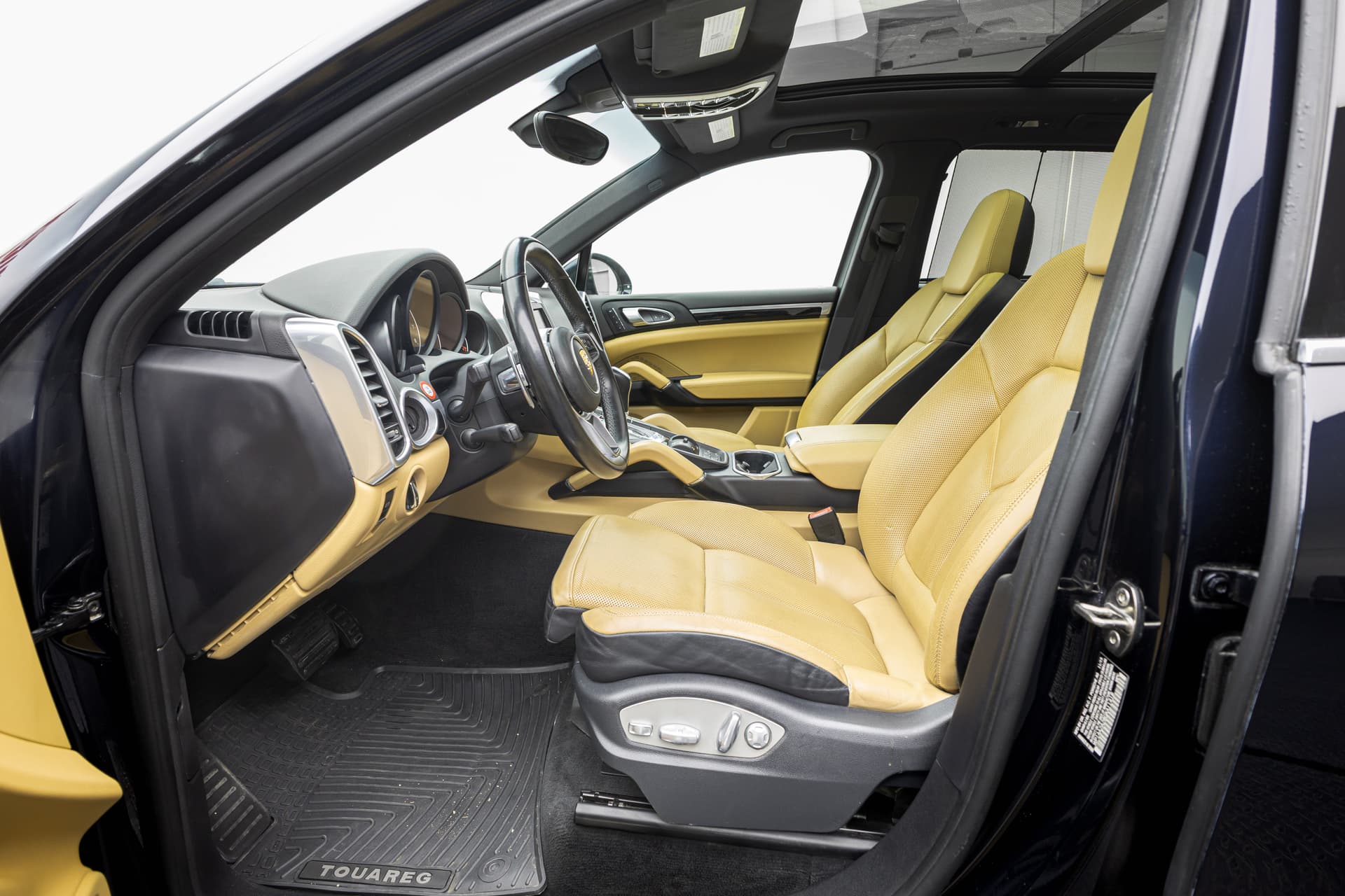 PORSCHE Cayenne 2016 - 10