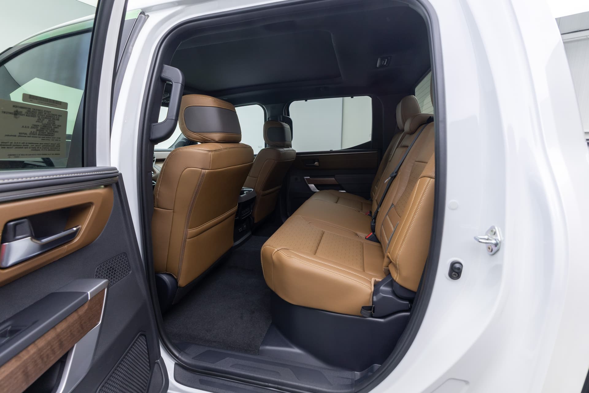 TOYOTA Tundra 2025 - 9