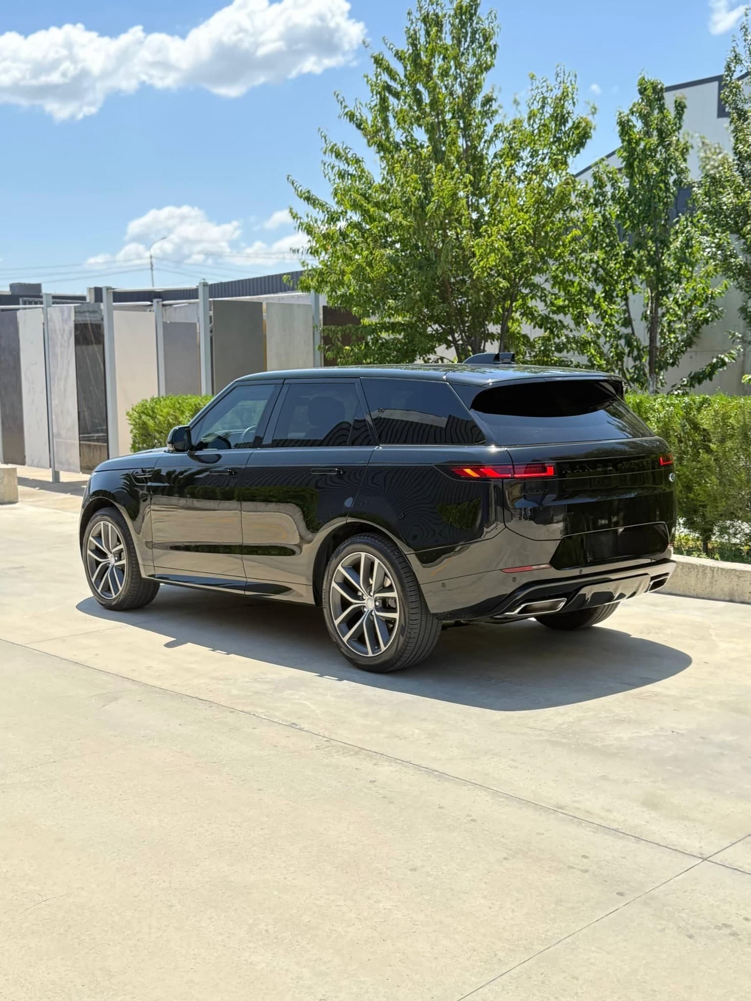Land Rover Range Rover Sport 2023 - 4