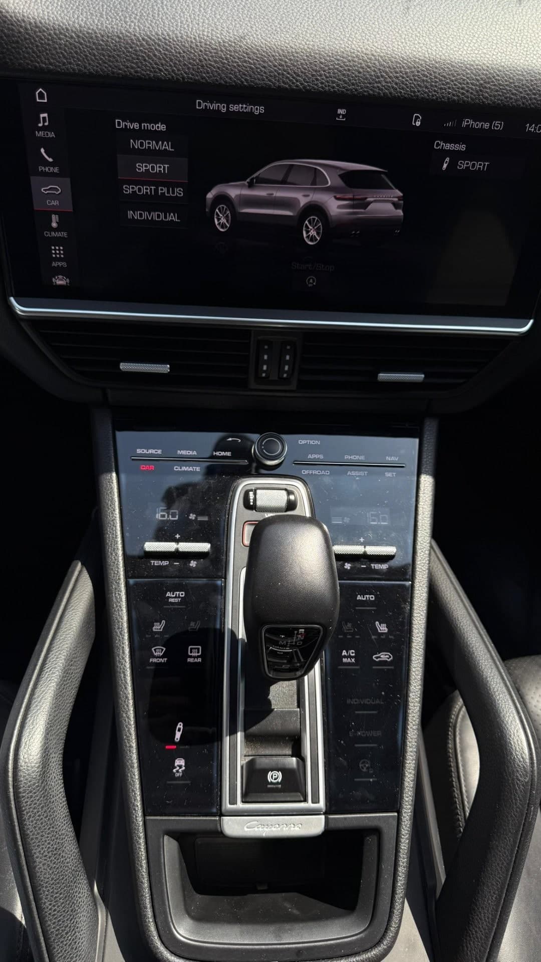 Porsche Cayenne 2019 - 10