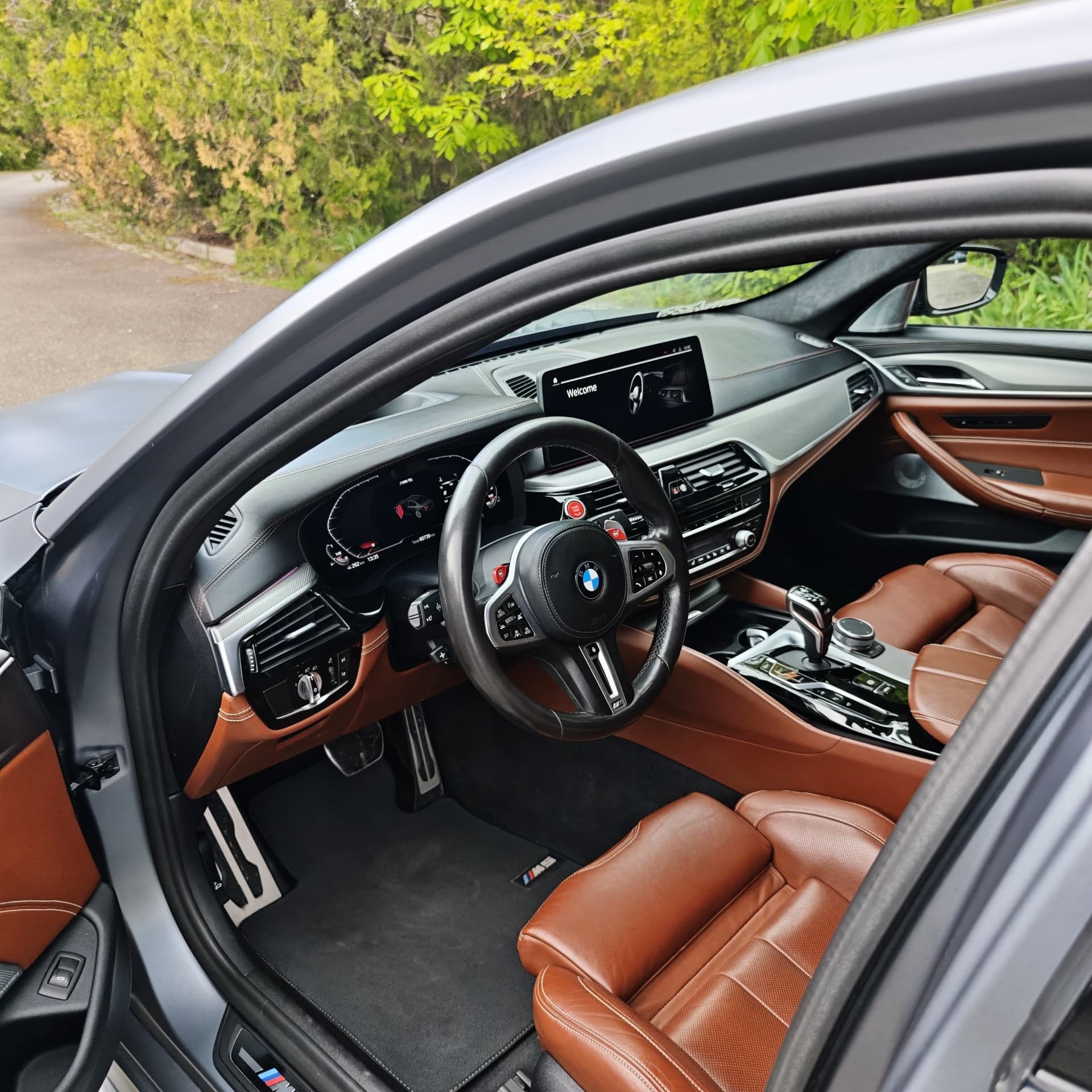BMW M5 2021 - 8