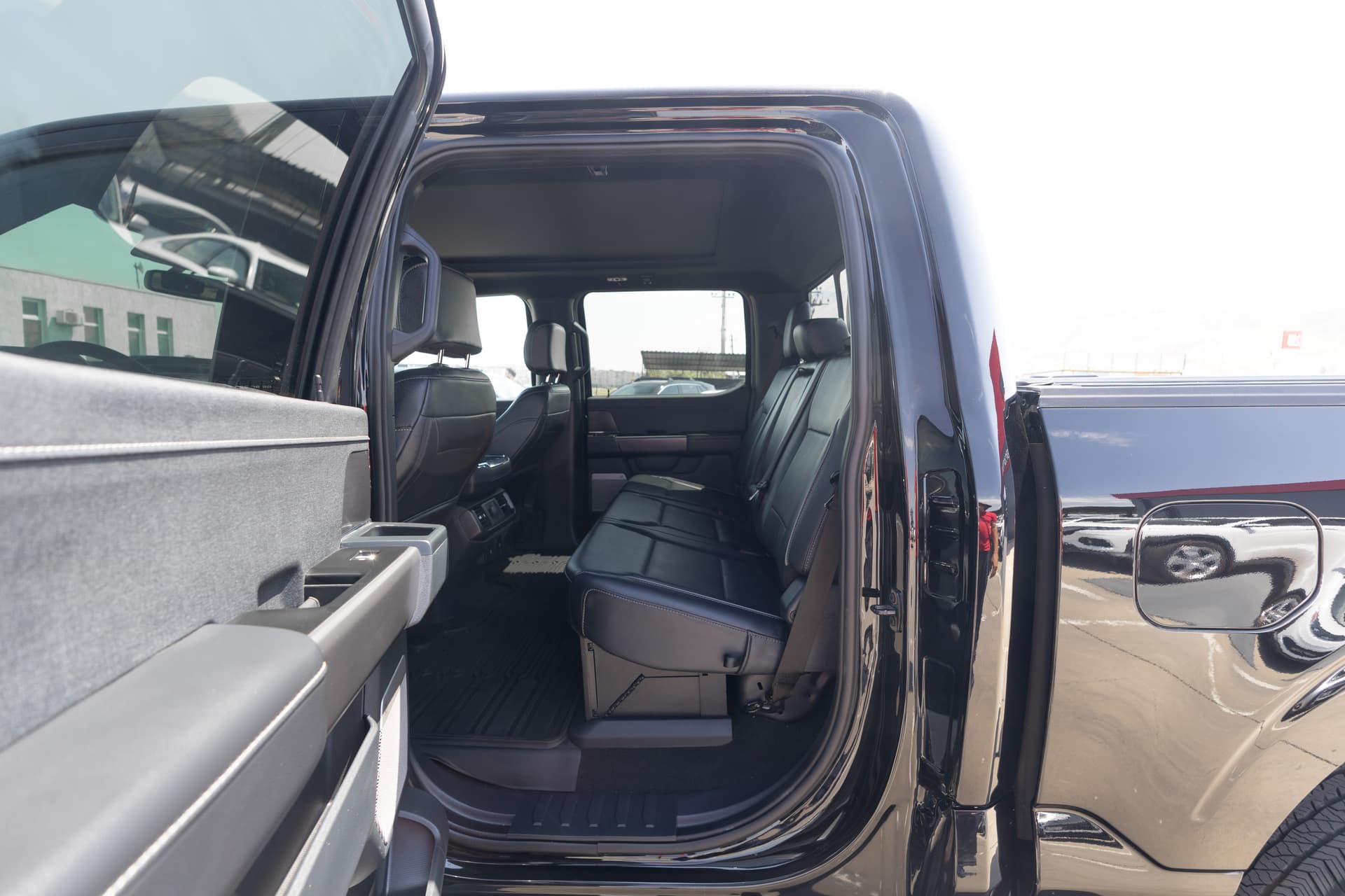 FORD F-150 2025 - 8