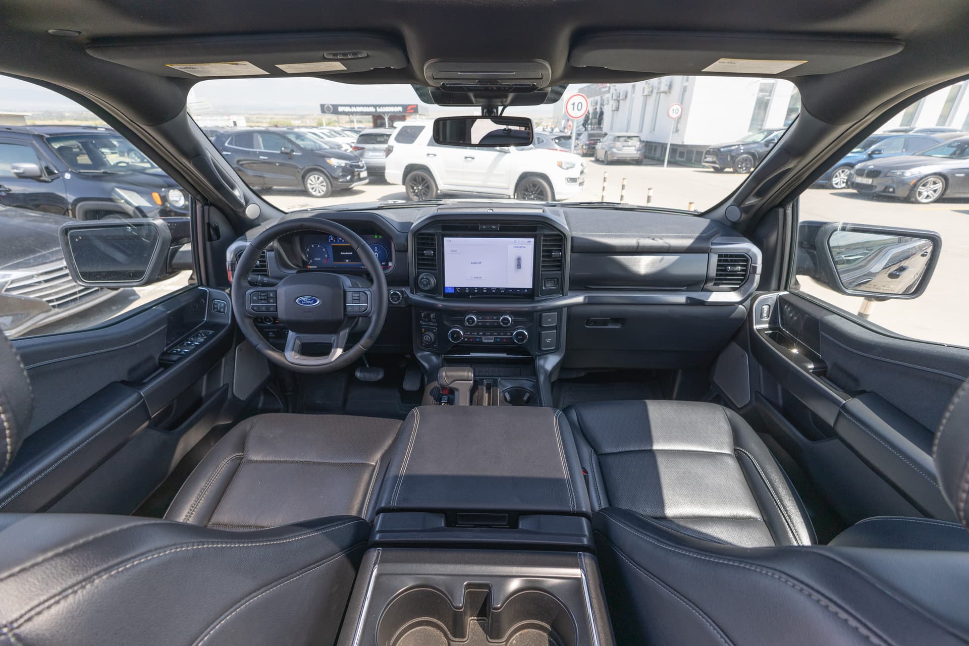 FORD F-150 2025 - 9