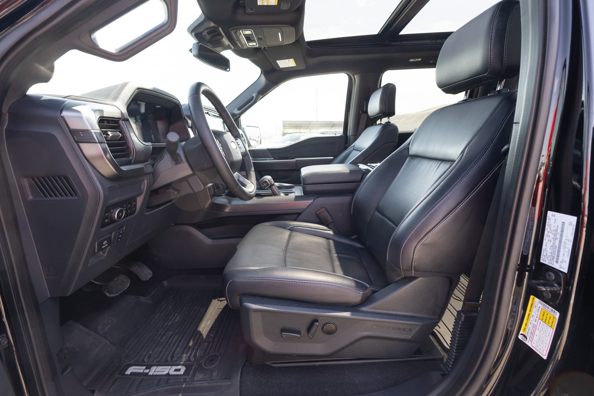 FORD F-150 2025 - 10