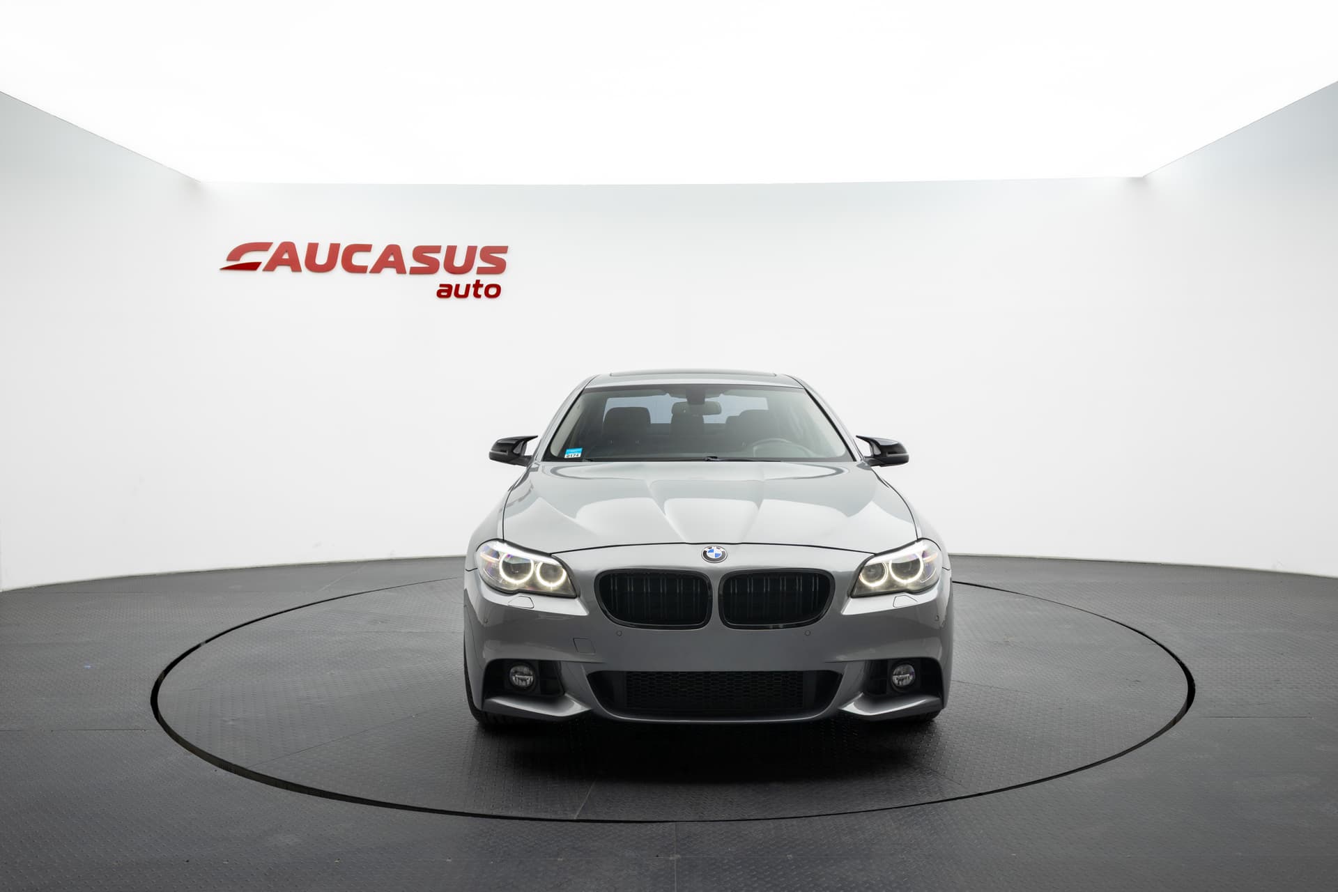 BMW 528i 2014 - 2