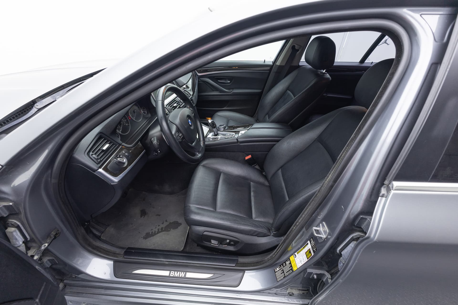 BMW 528i 2014 - 10