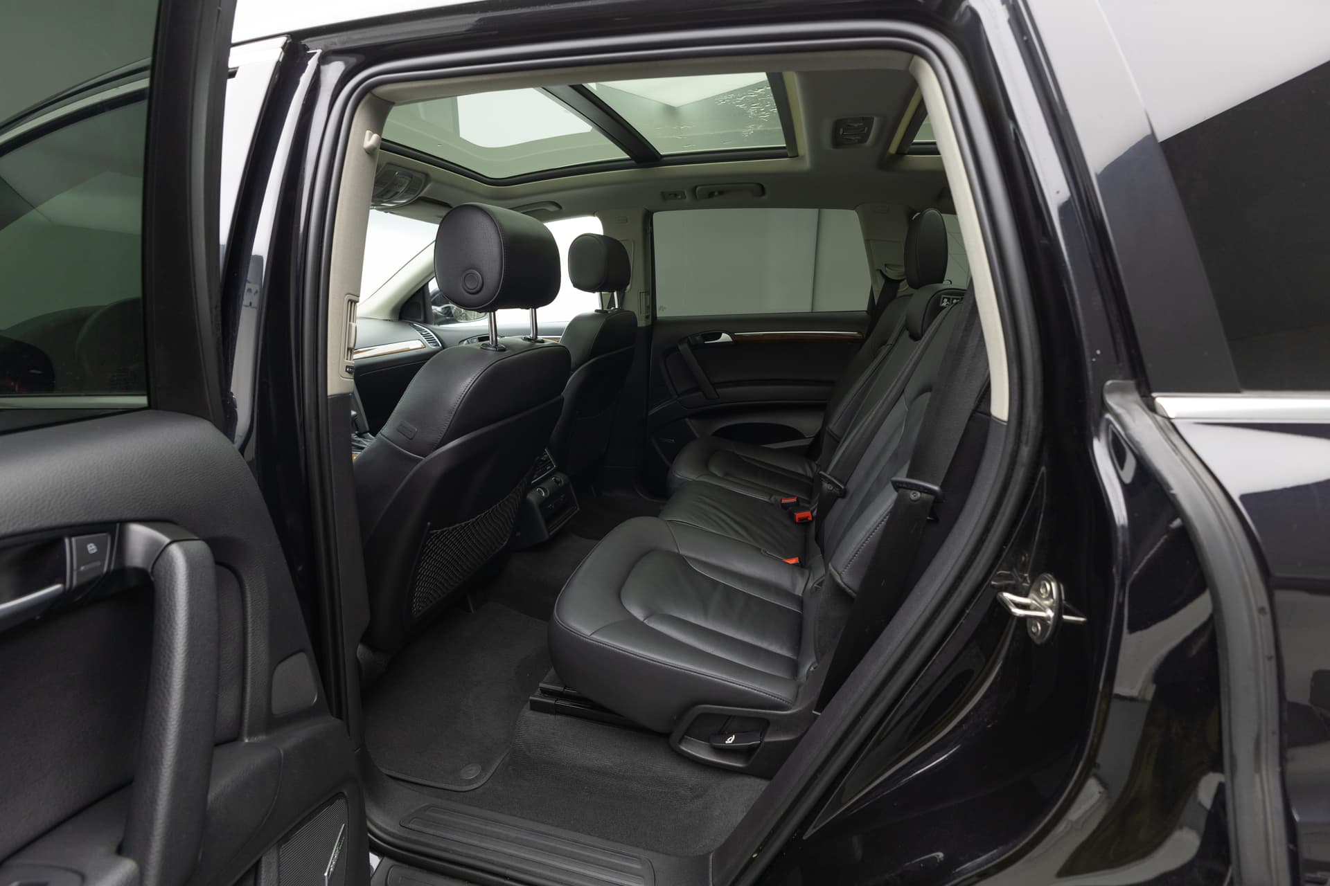 AUDI Q7 2015 - 8