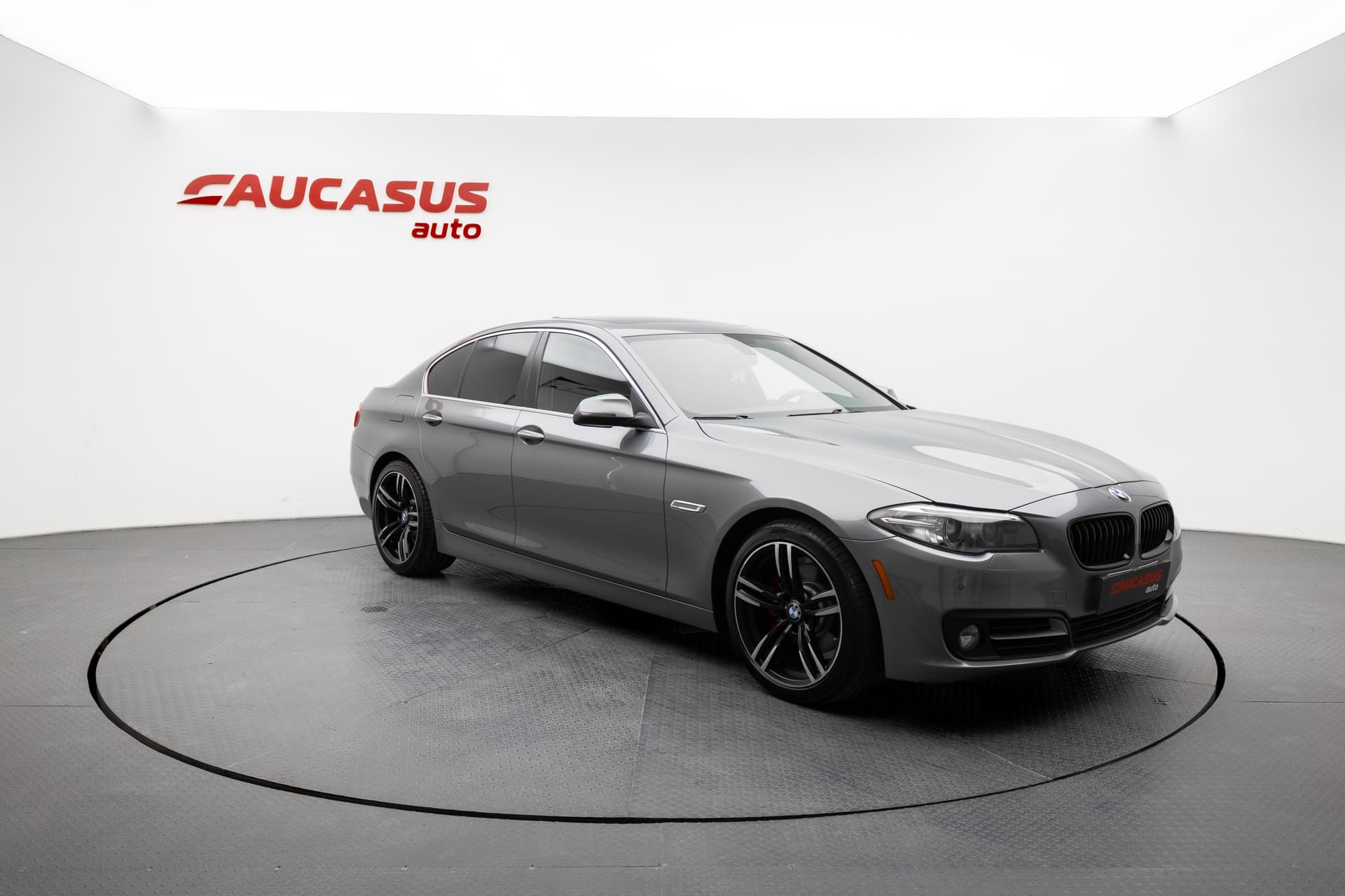 BMW 528i 2016 - 3