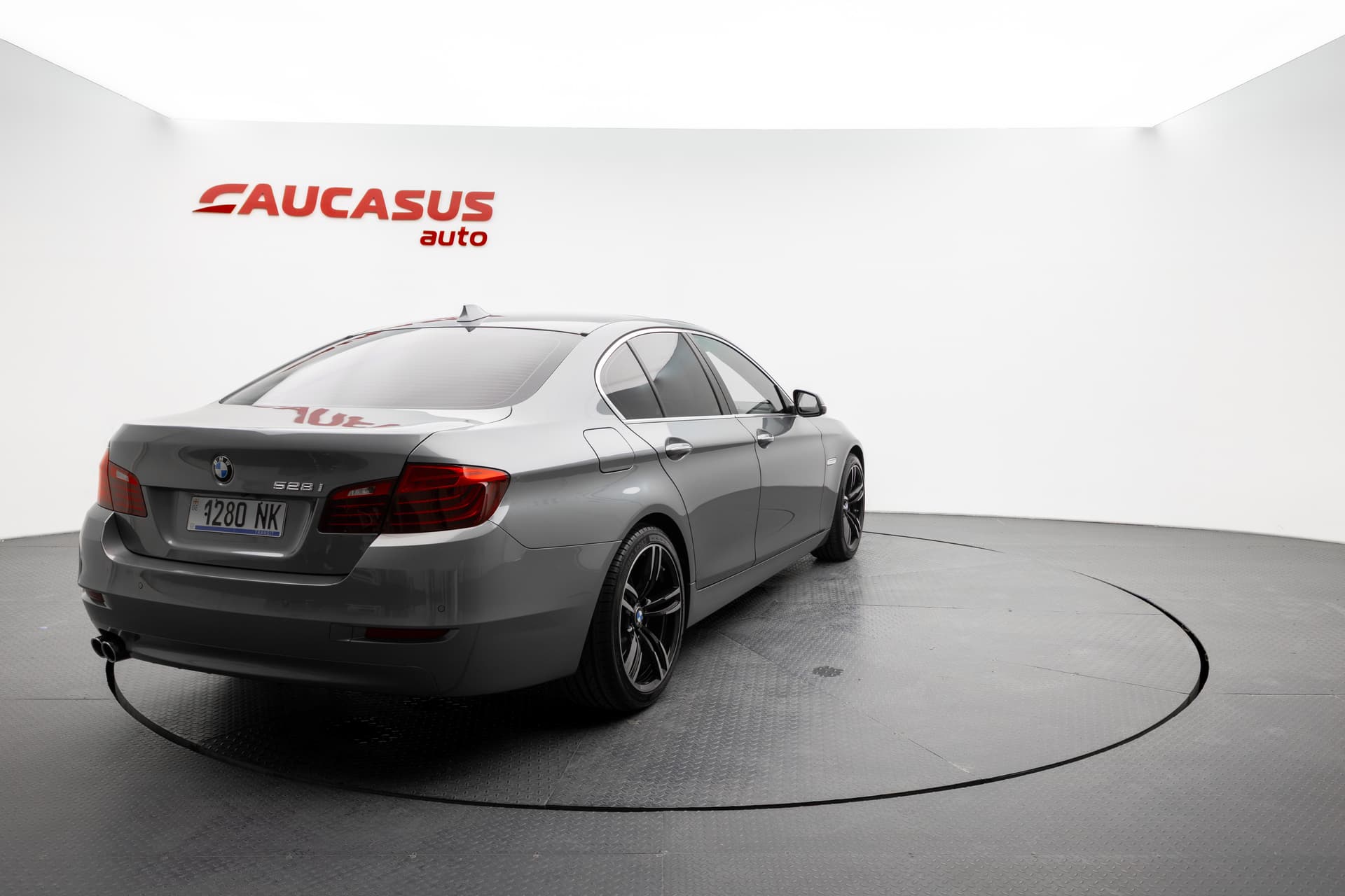 BMW 528i 2016 - 4