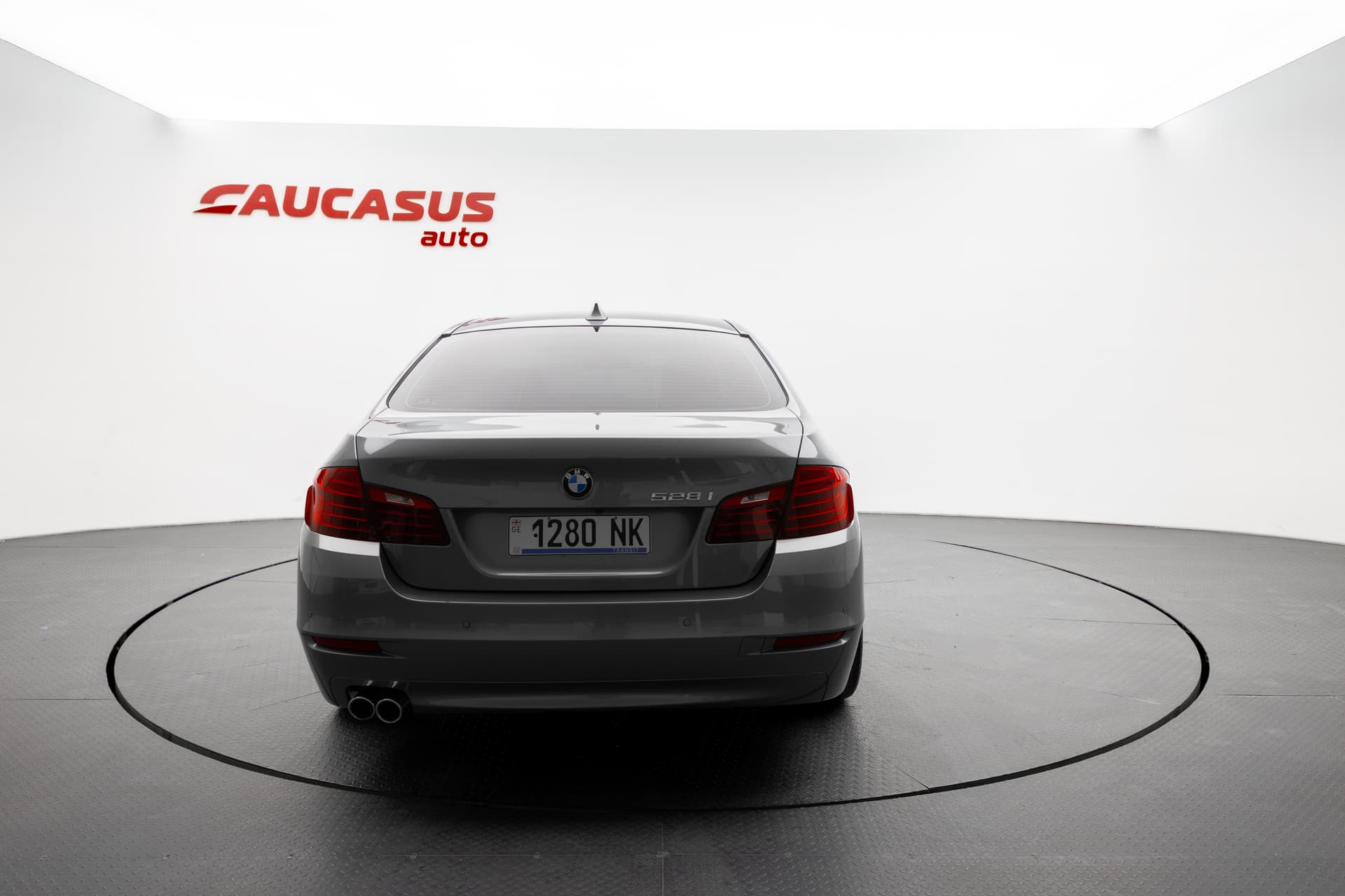 BMW 528i 2016 - 5