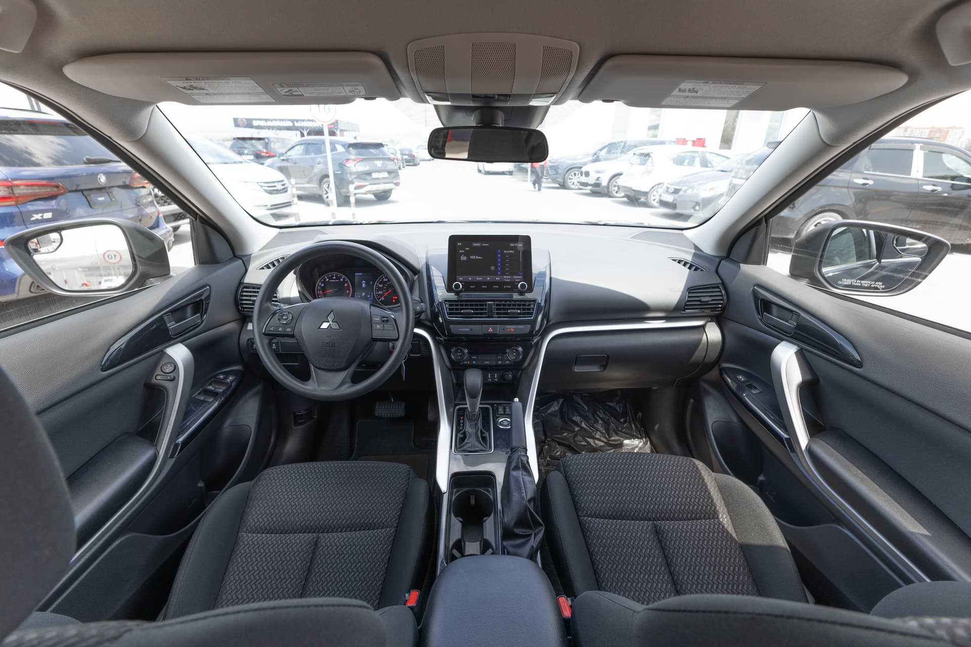 MITSUBISHI Eclipse Cross 2023 - 9