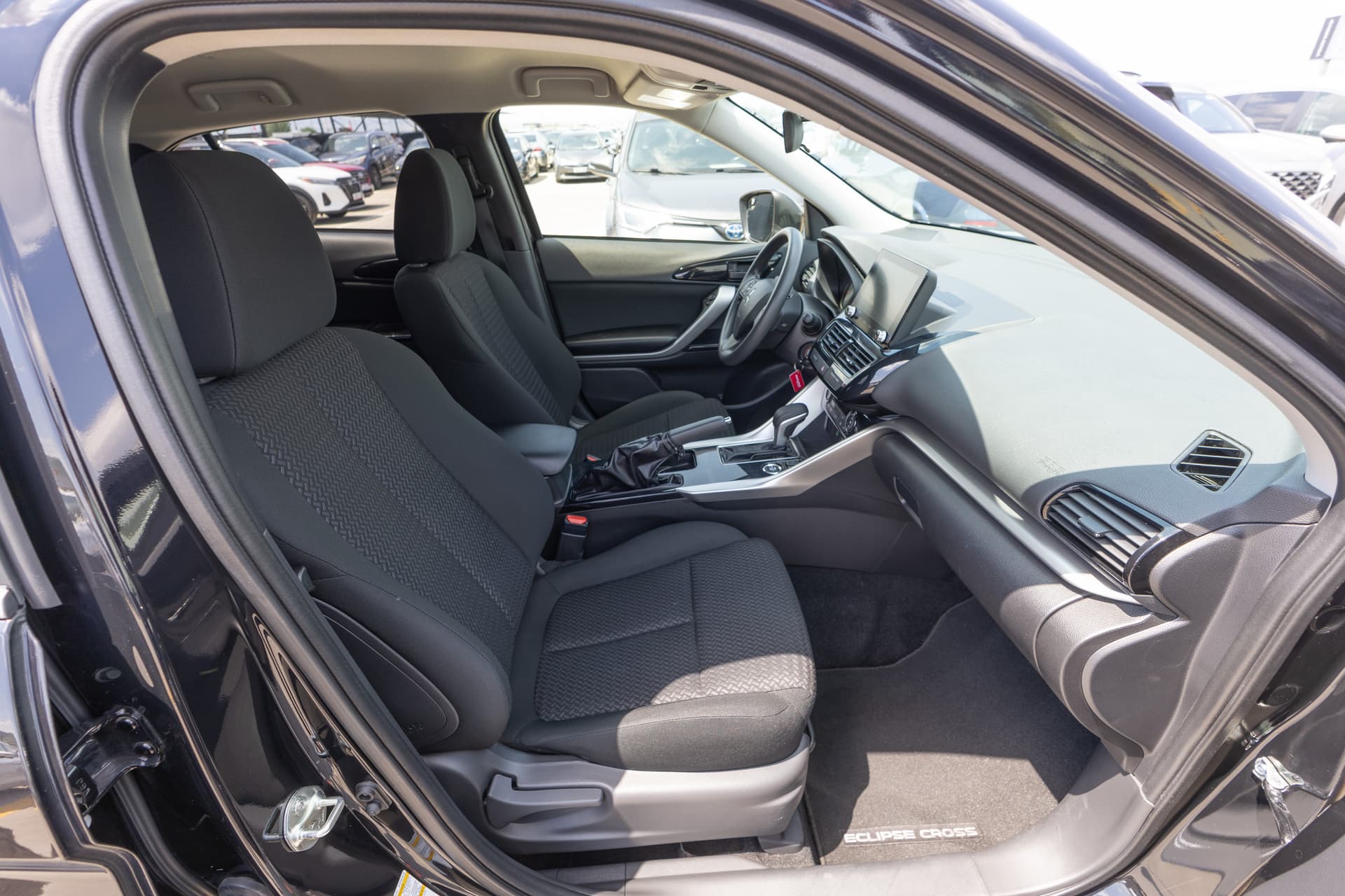 MITSUBISHI Eclipse Cross 2023 - 10