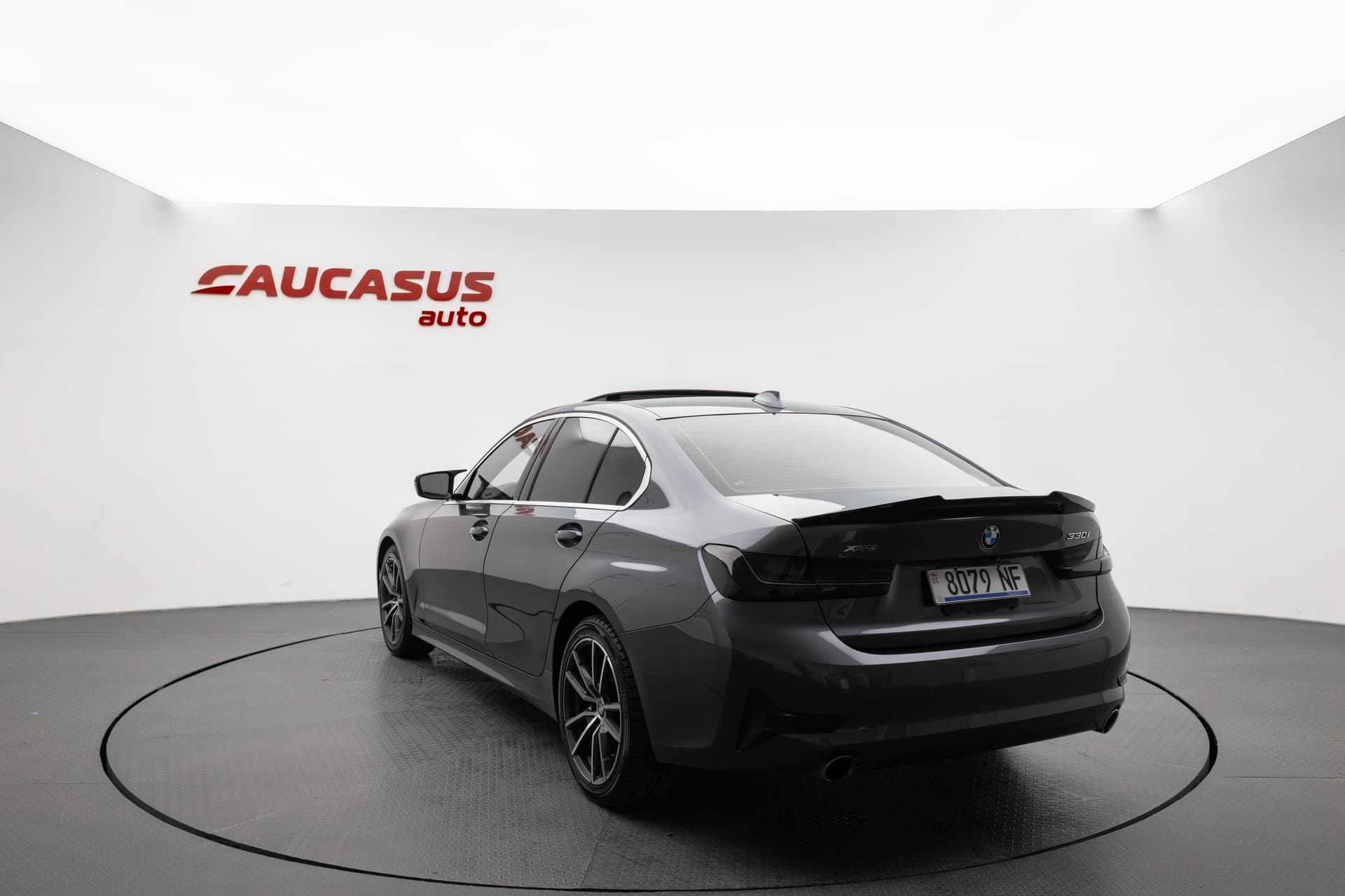 BMW 330i 2019 - 6