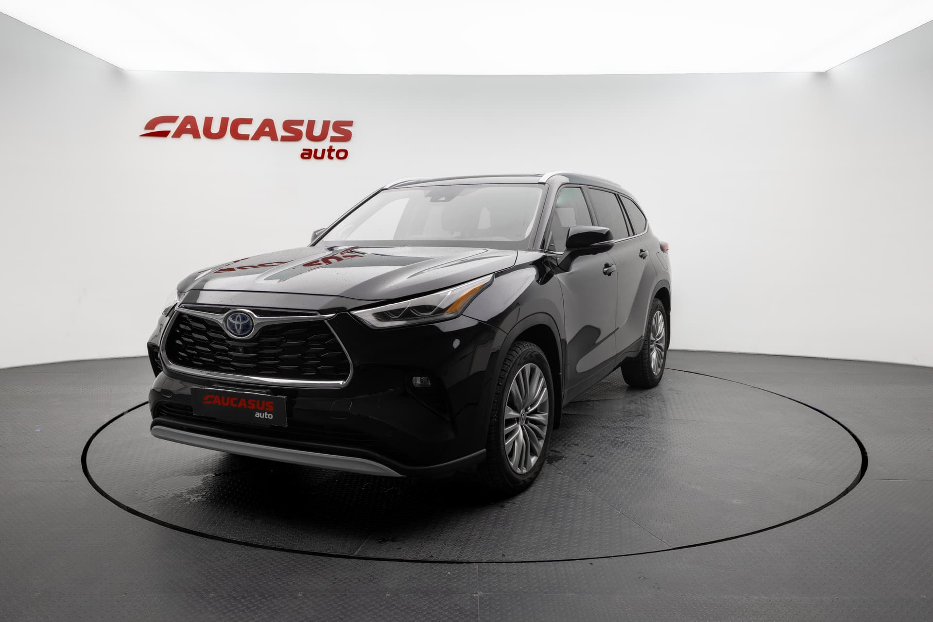 TOYOTA Highlander 2024 - 1