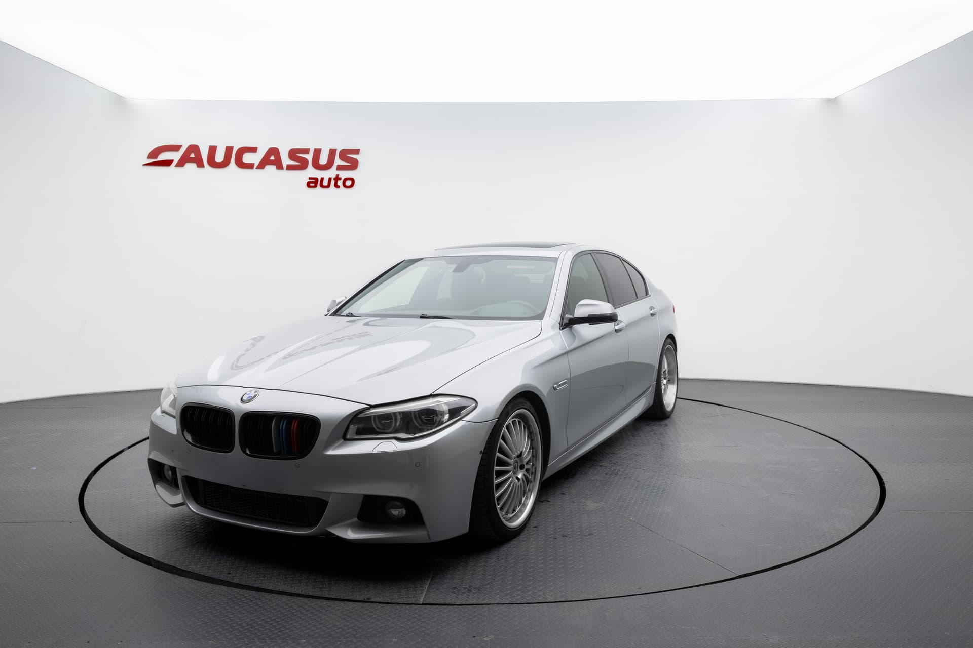 BMW 535xi 2016 - 1