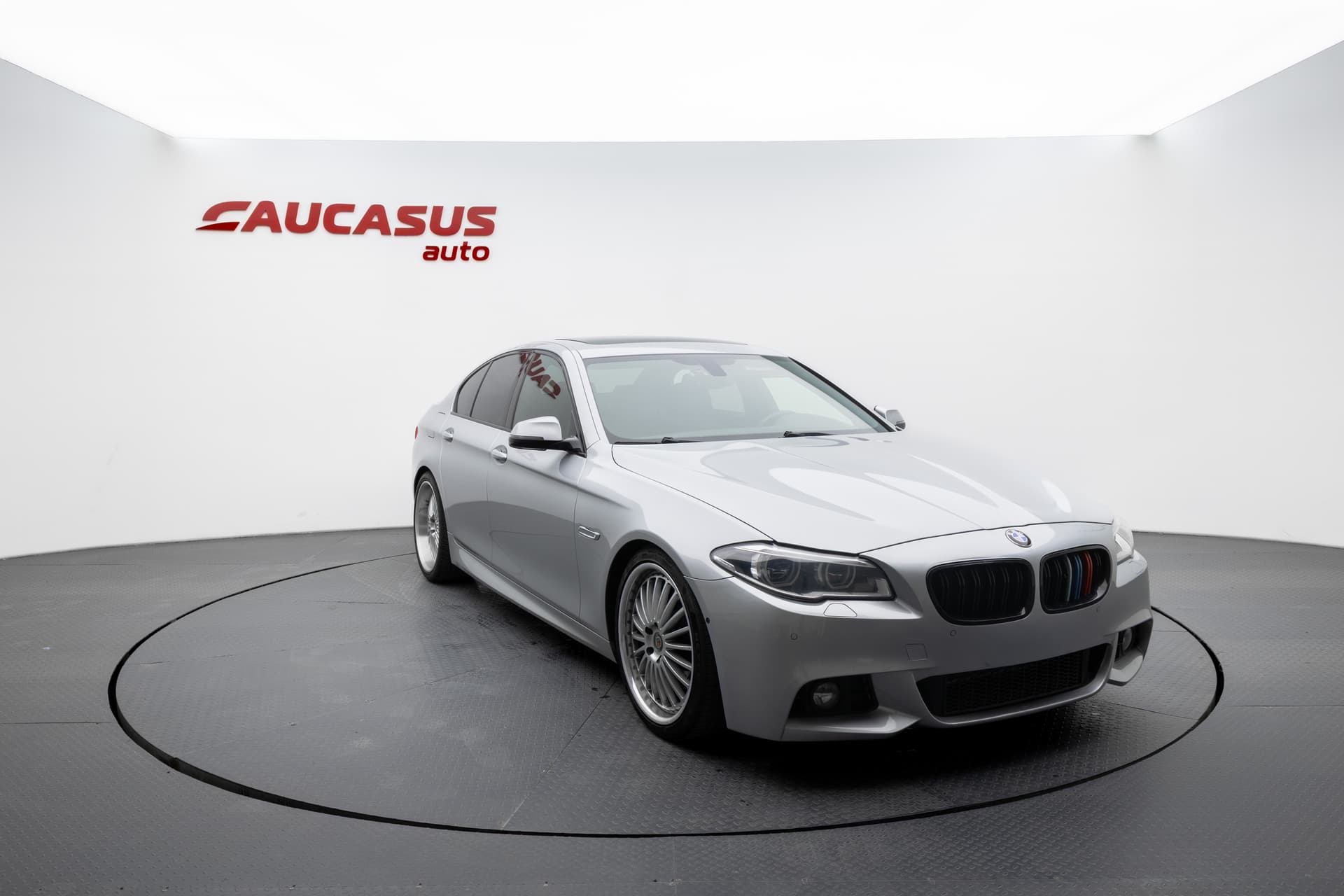 BMW 535xi 2016 - 3