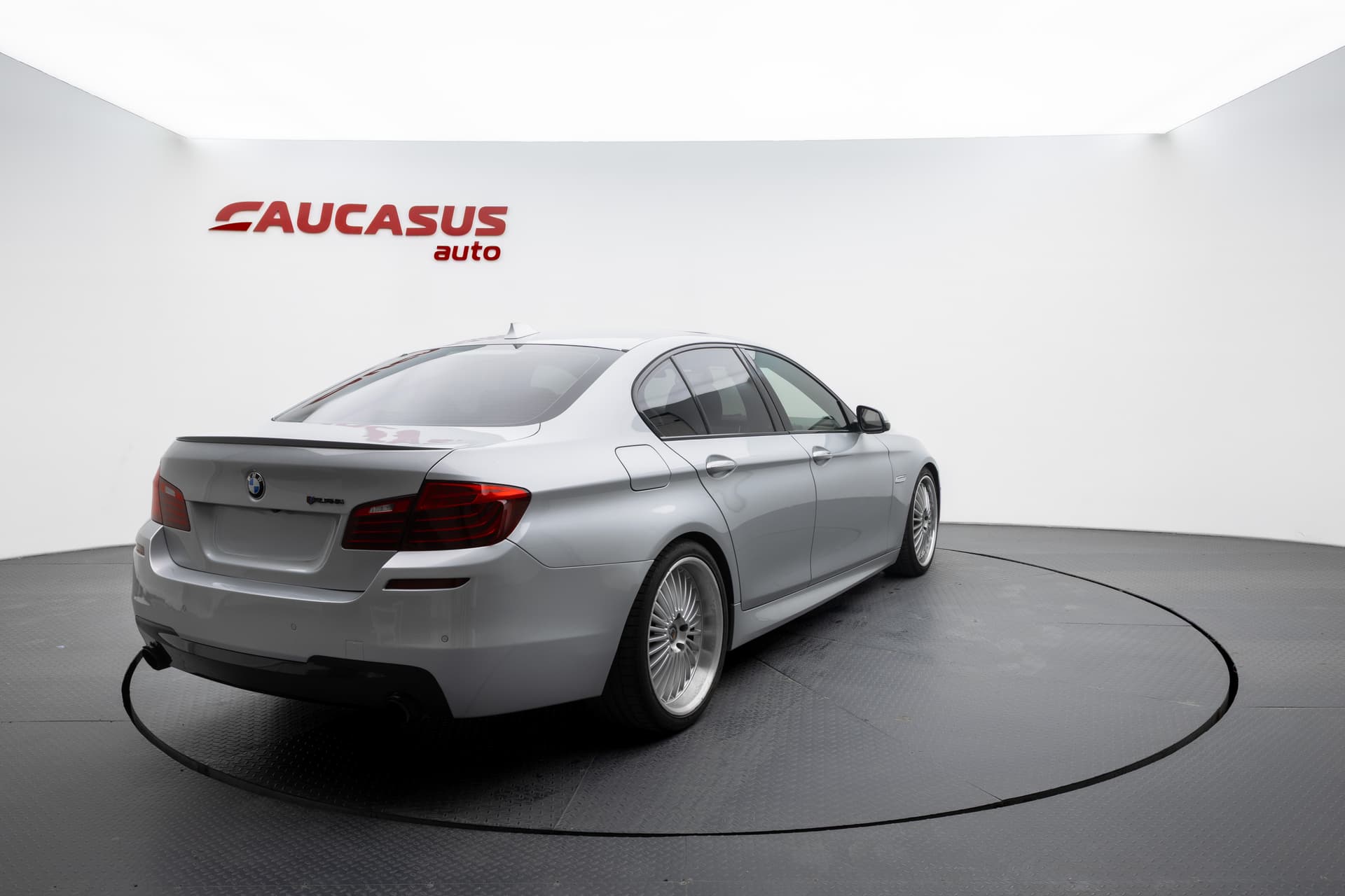 BMW 535xi 2016 - 4