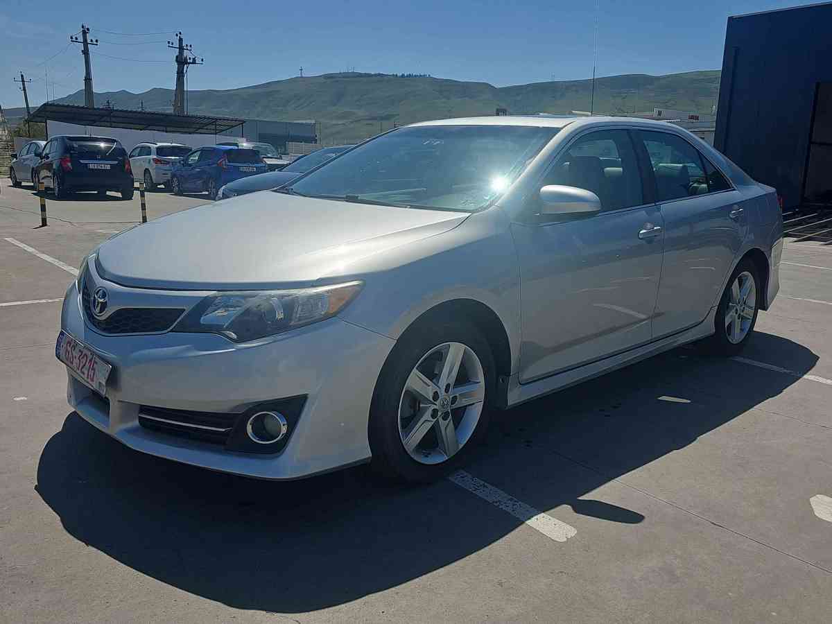 TOYOTA Camry 2014 - 1