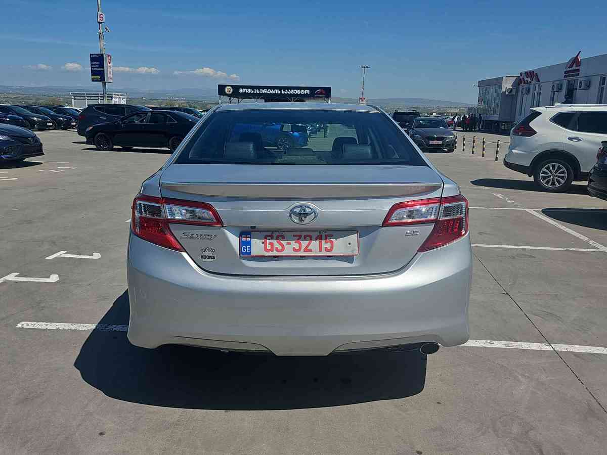 TOYOTA Camry 2014 - 5