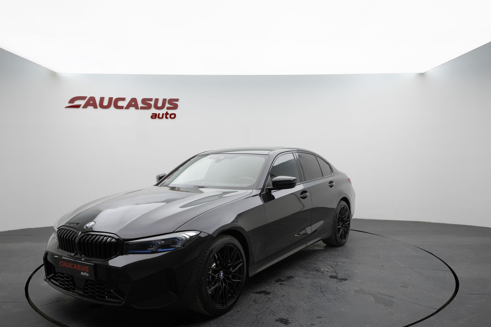 BMW 330i 2025 - 3