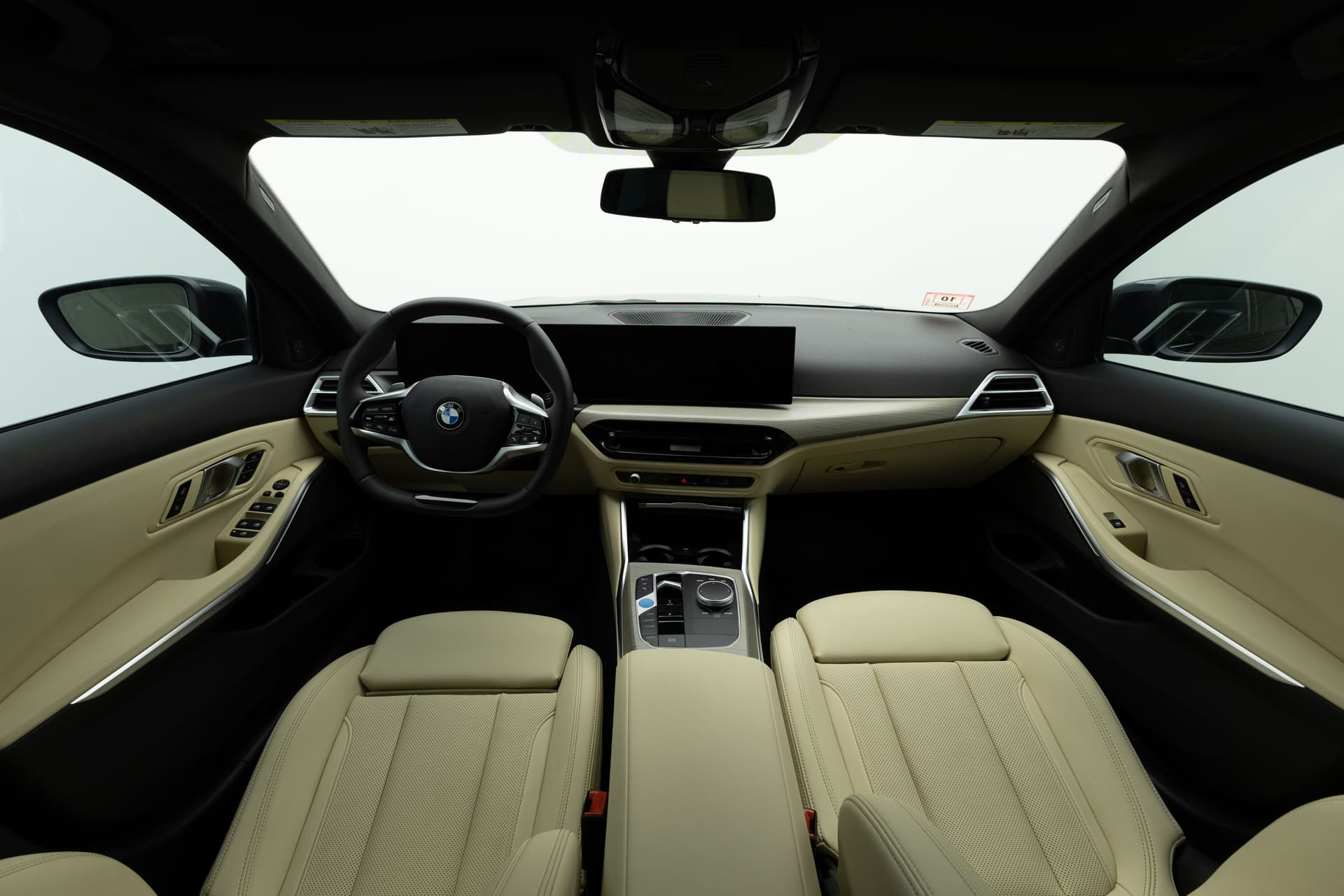 BMW 330i 2025 - 7