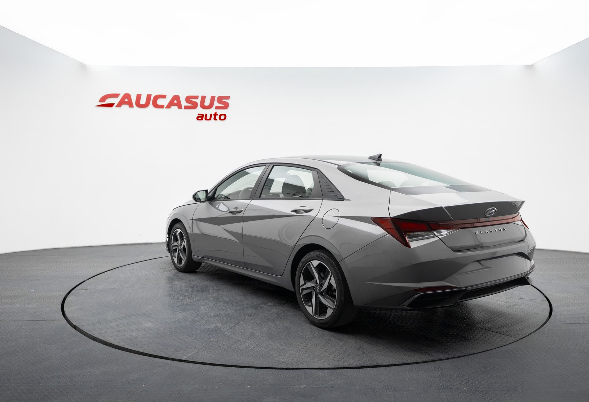 HYUNDAI Elantra 2023 - 6