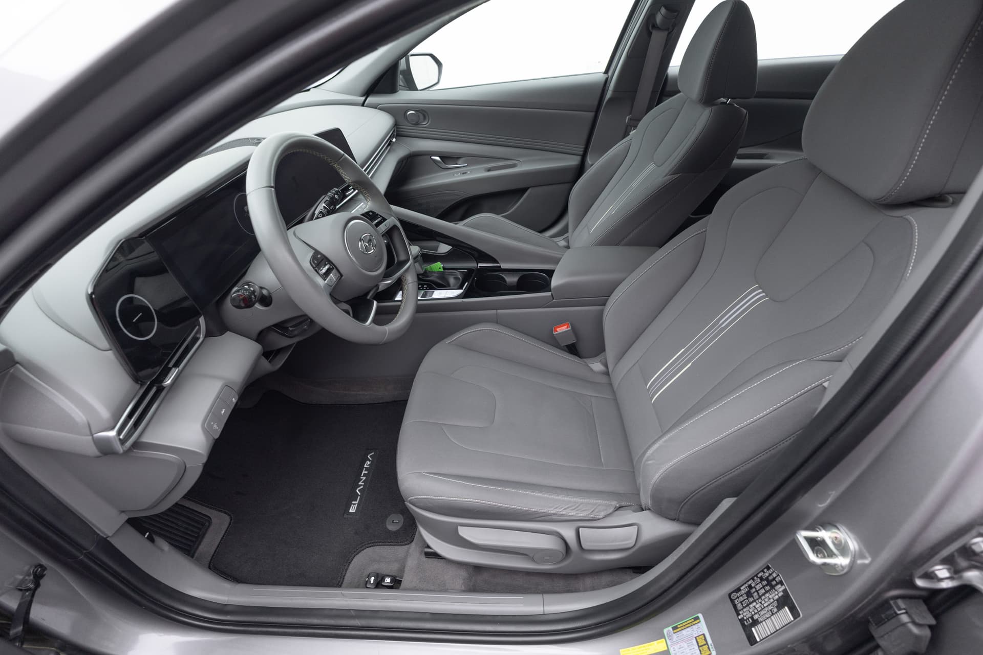 HYUNDAI Elantra 2023 - 10