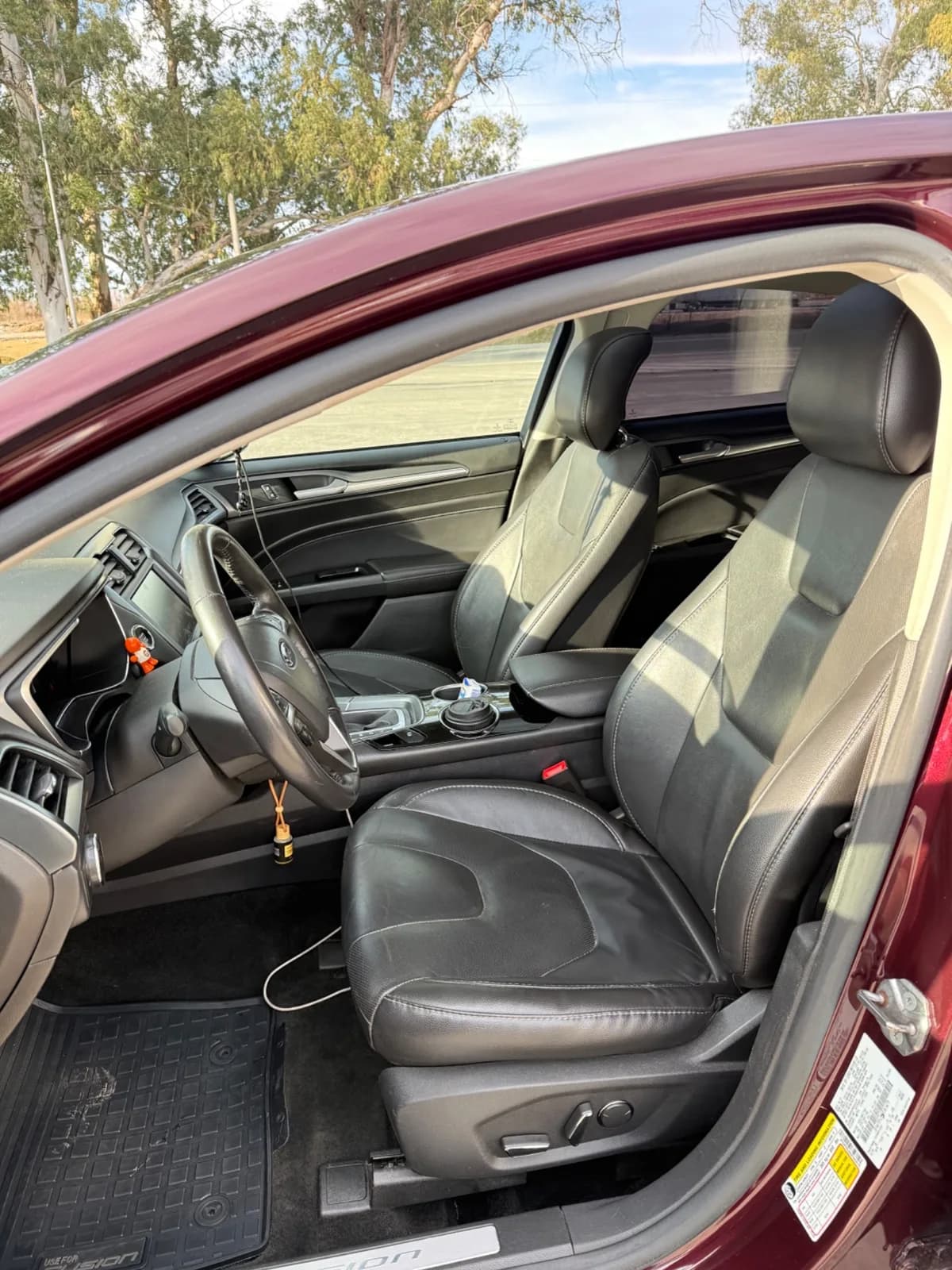 Ford Fusion 2013 - 12