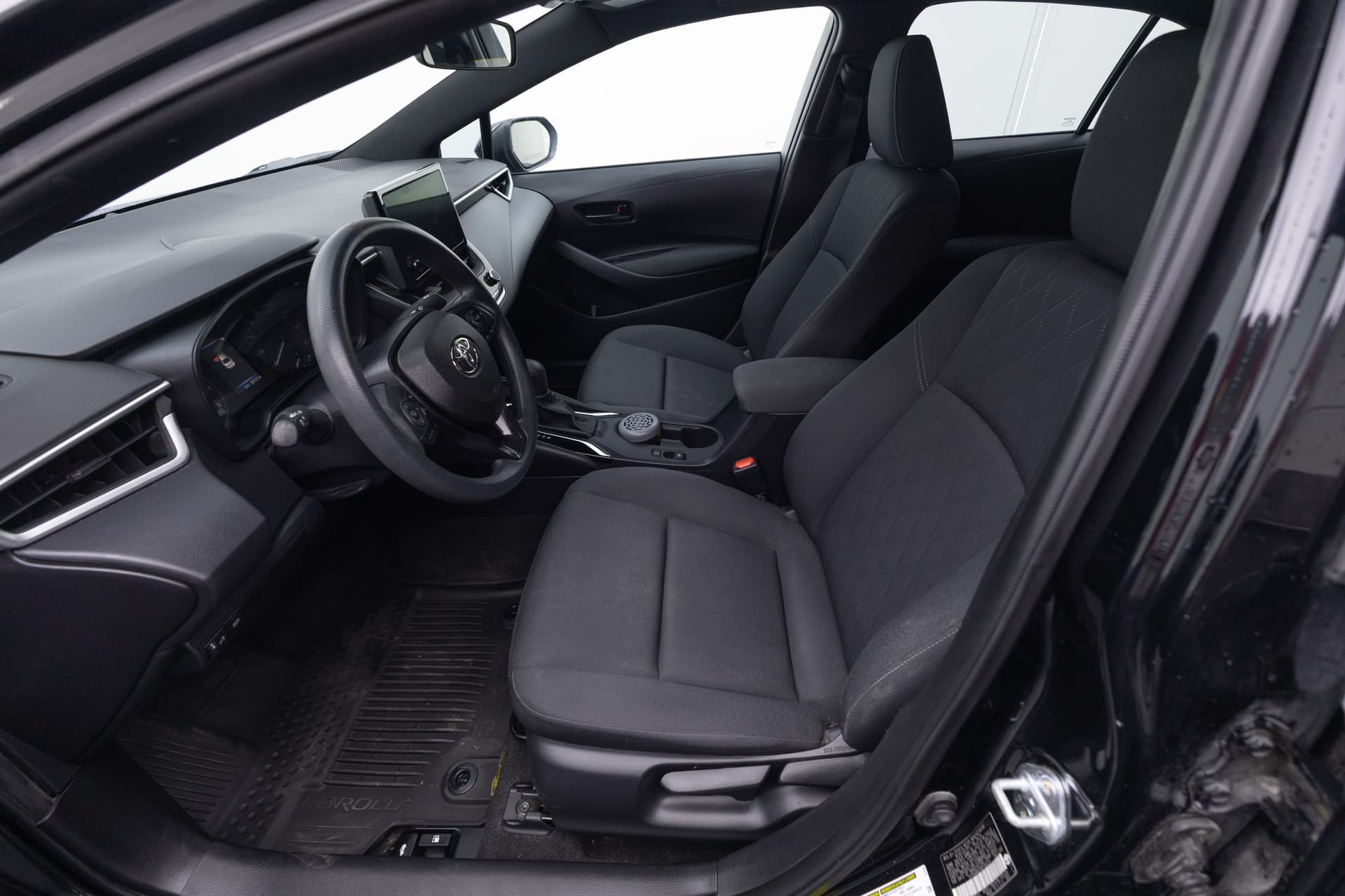 TOYOTA Corolla 2024 - 10